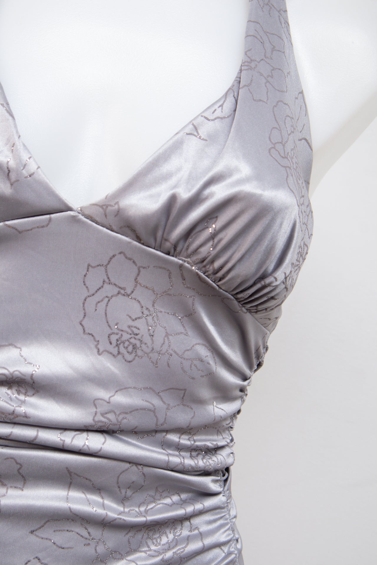 #093 Taboo Halter Top Silver | c. 202 | Size 6