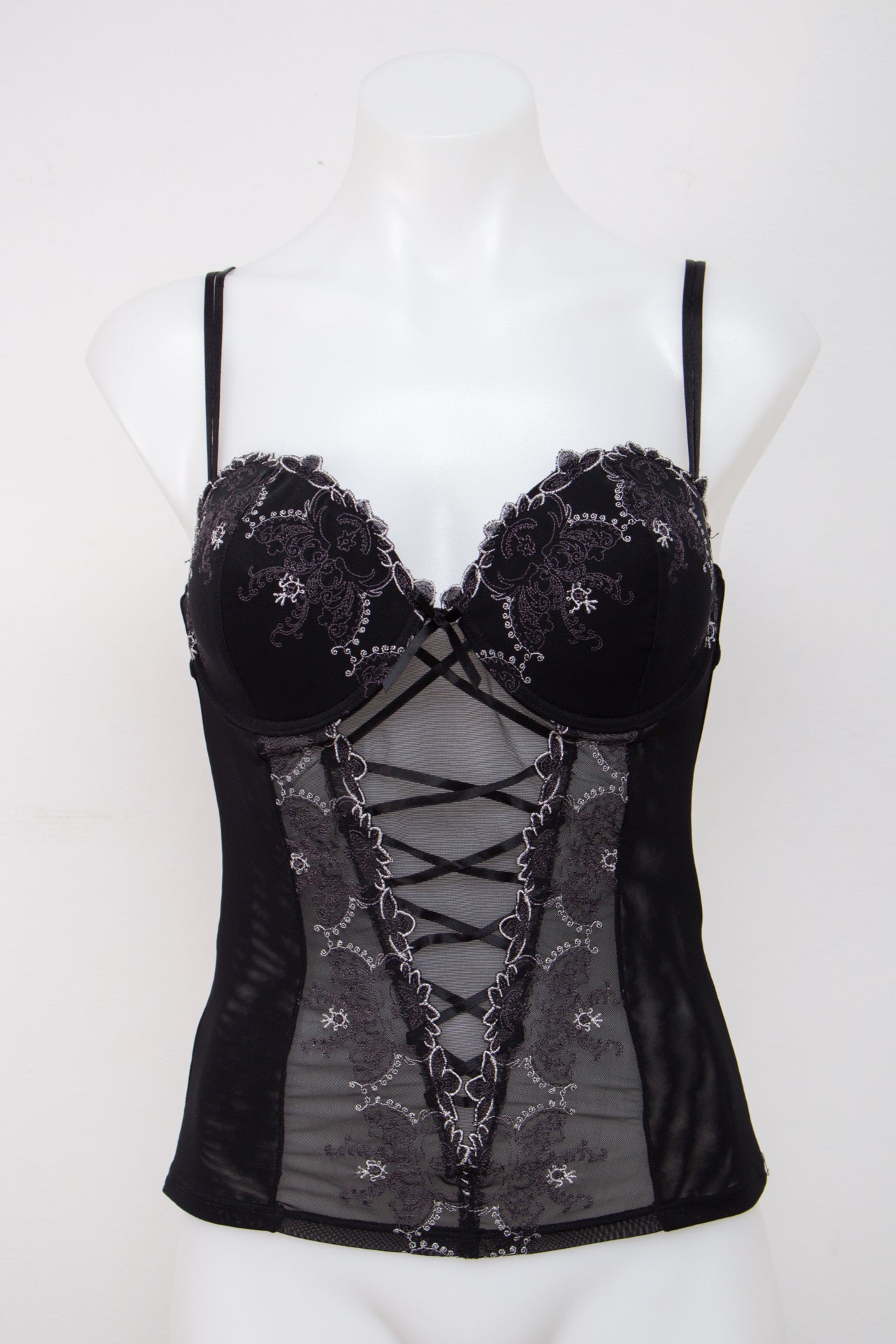 #054 Colours Of The World Camisole Top Black | c. 201 | Size 8