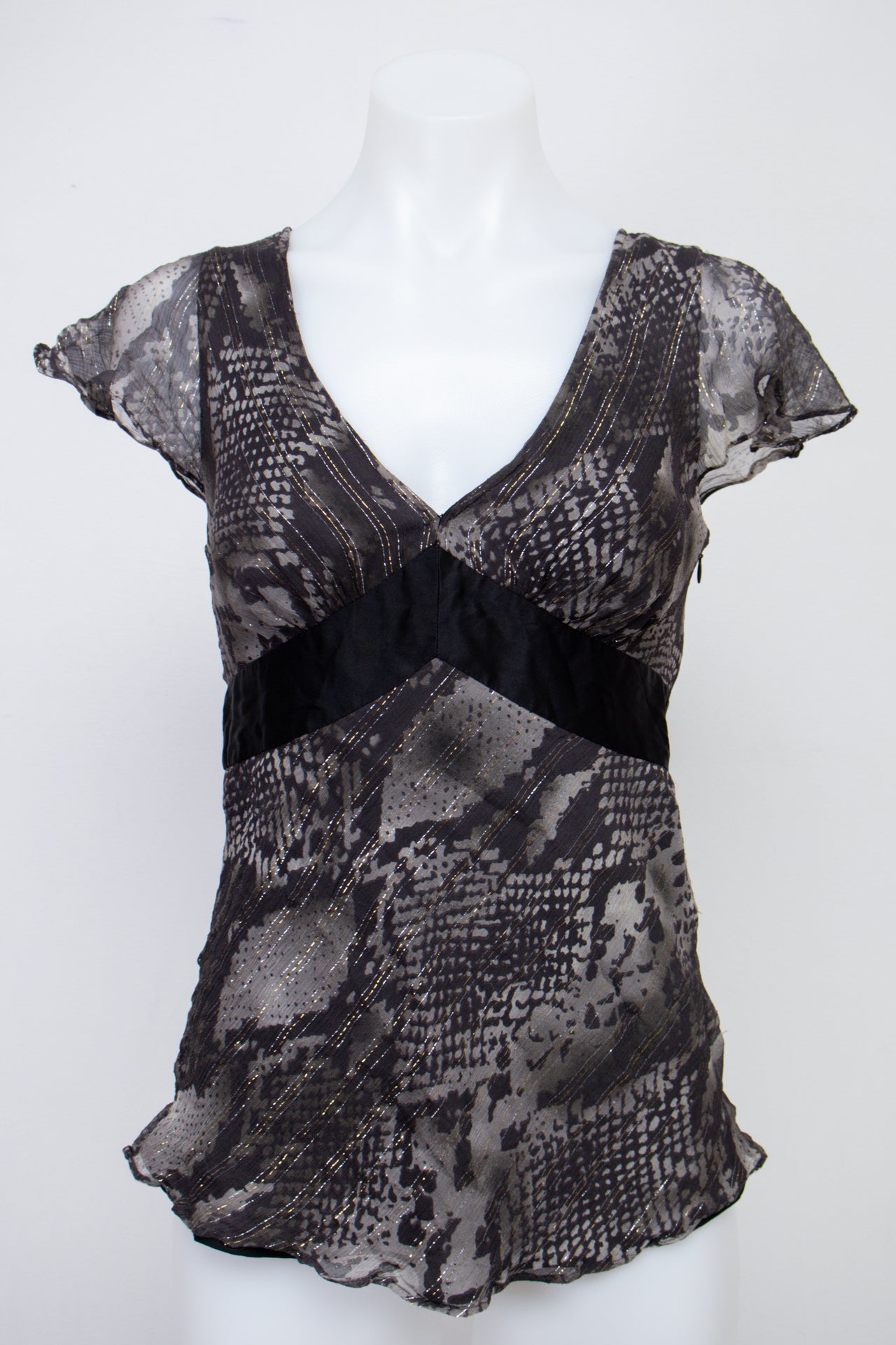 #069 Express Design Studio T-shirt Black | c. 200 | Size 8