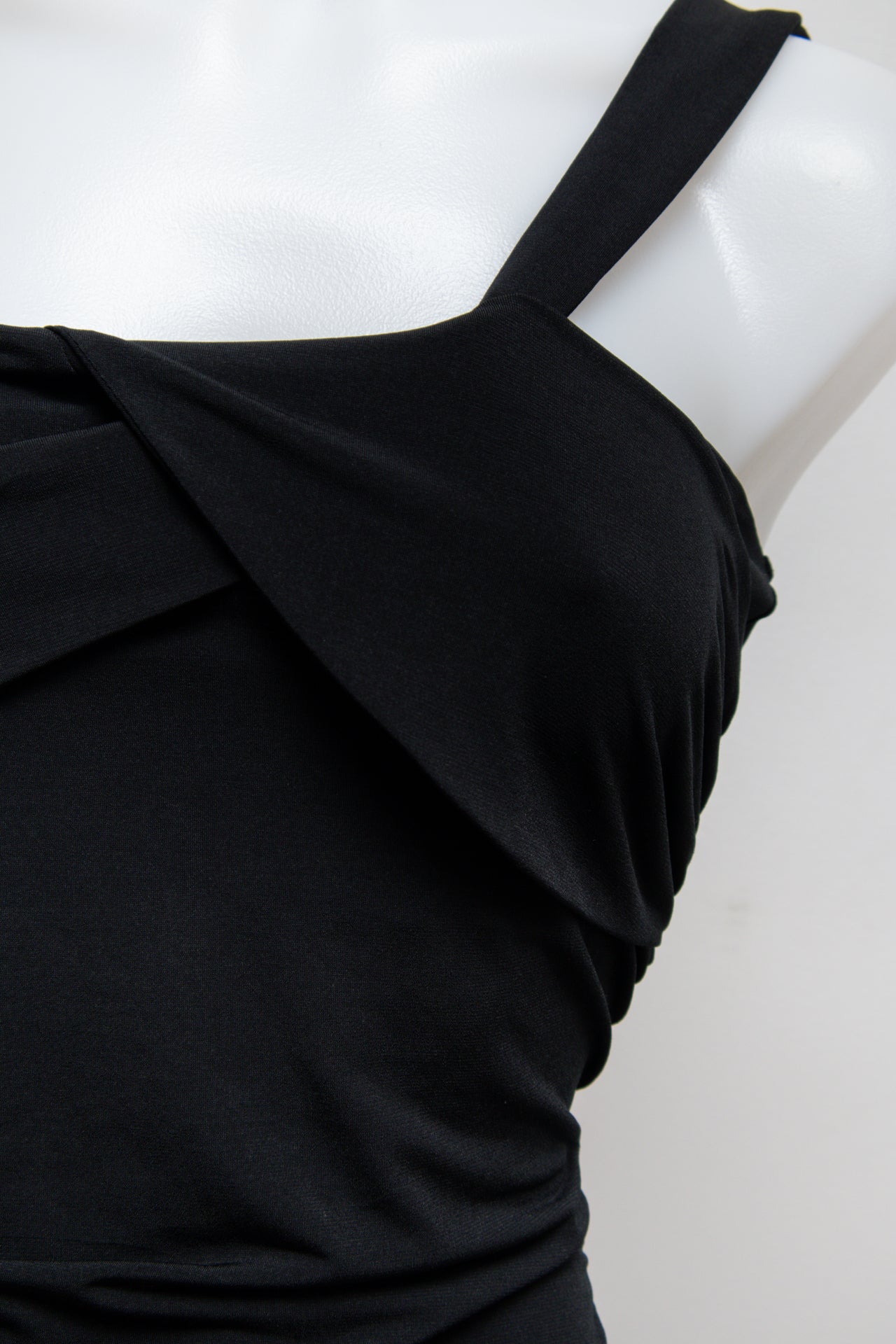 #88 Miss Tina By Tina Knowles Camisole Top Black | c. 191 | Size 14/16