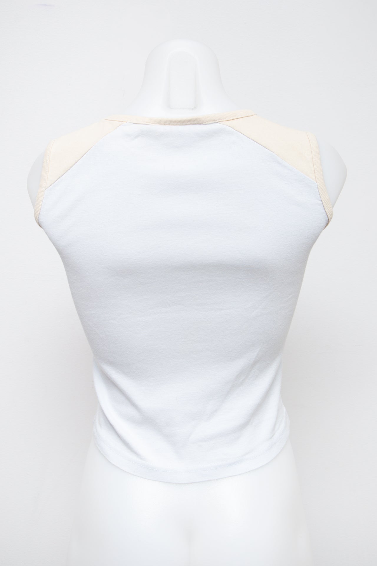 #62 Vitamine Tank Top White | c. 196 | Size 6