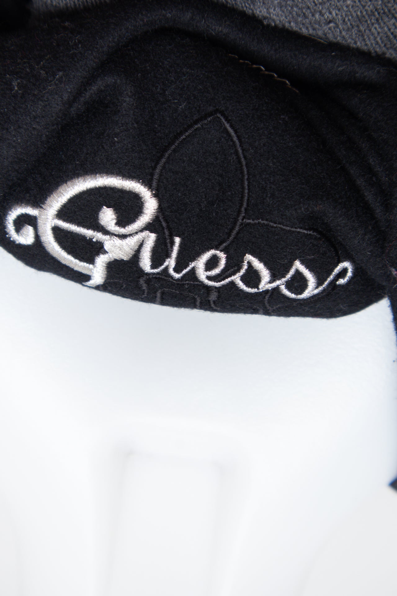 #125 Guess Skirt Black | c. 192 | Size 10