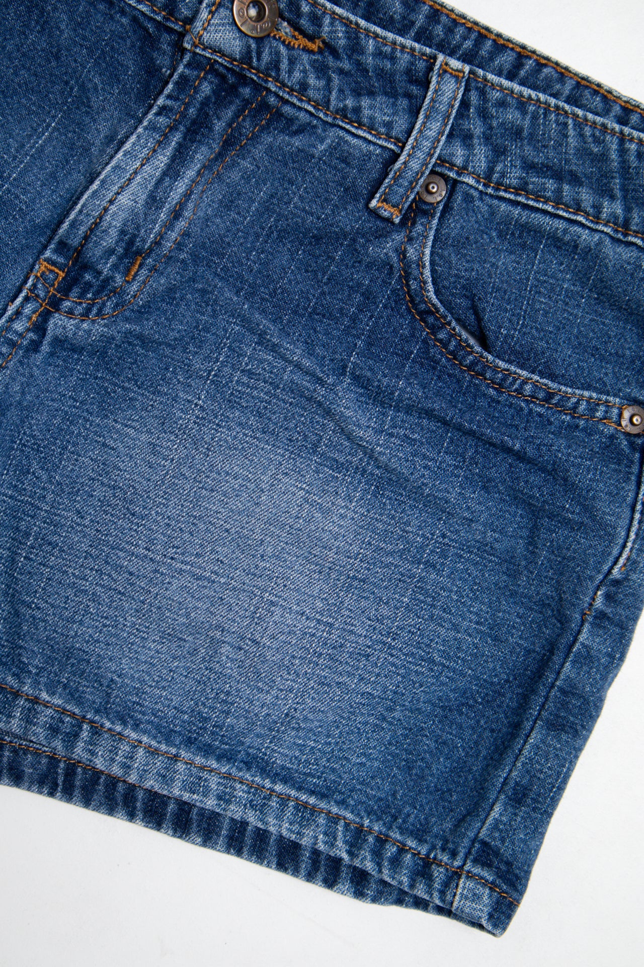 #134 Lei Denim Shorts Blue | c. 202 | Size 6/8