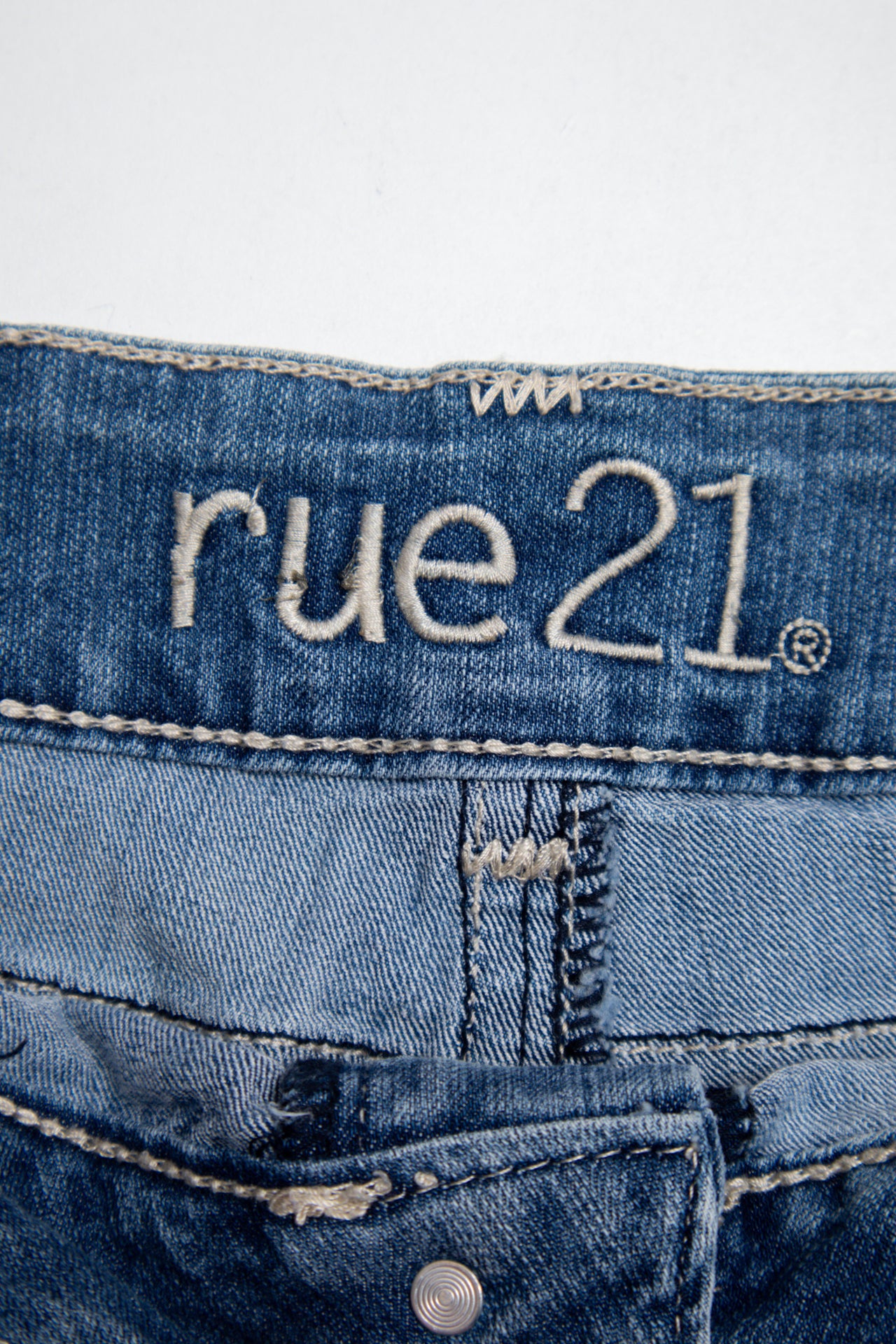 #094 Rue21 Denim Shorts Blue | c. 201 | Size 12