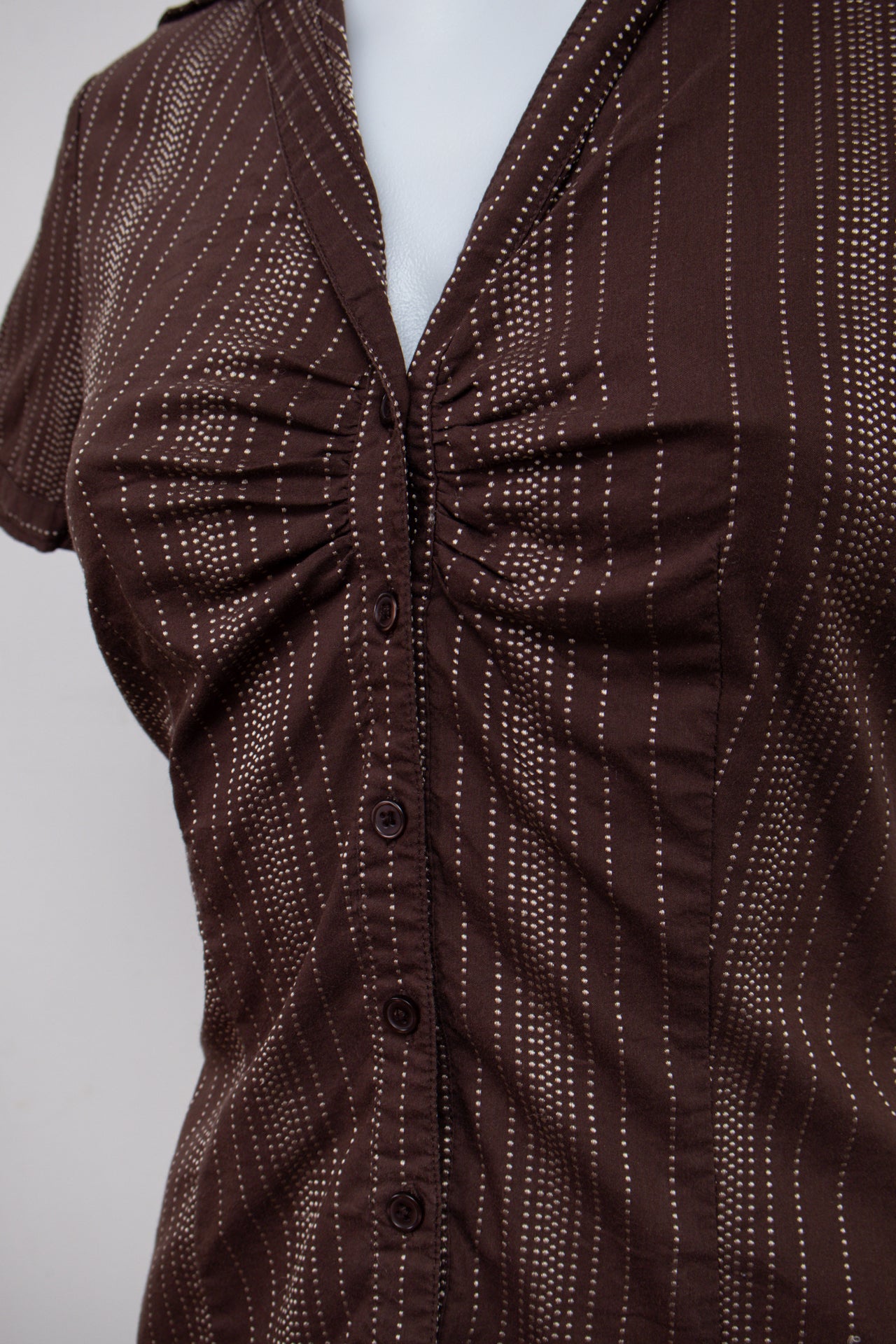 #045 New York & Company Short Sleeve Brown | c. 213 | Size 8