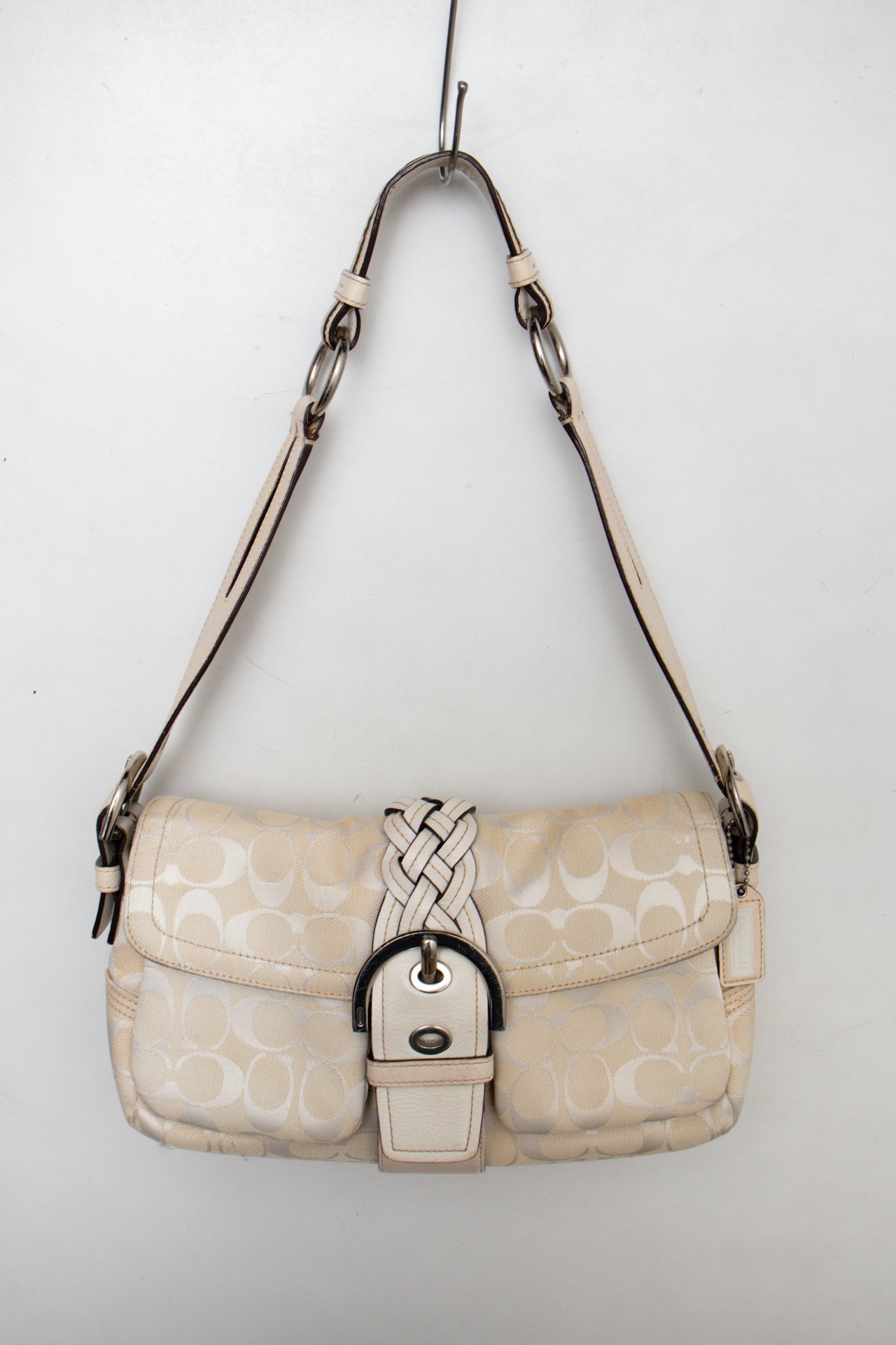 #195 Coach Soho bag Beige | c. 196 | Size