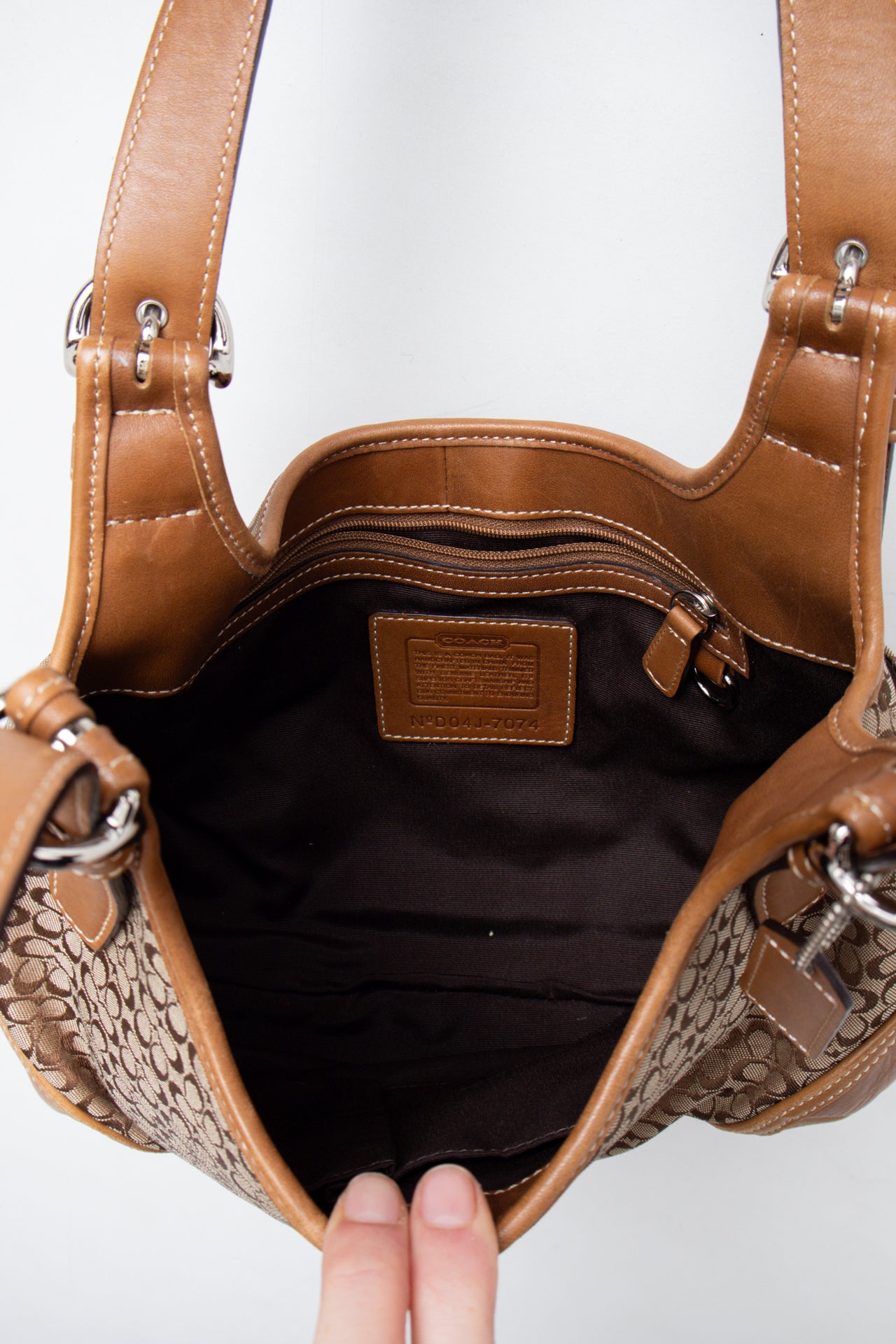#208 Coach Shoulder Bag Brown | c. 199 | Size