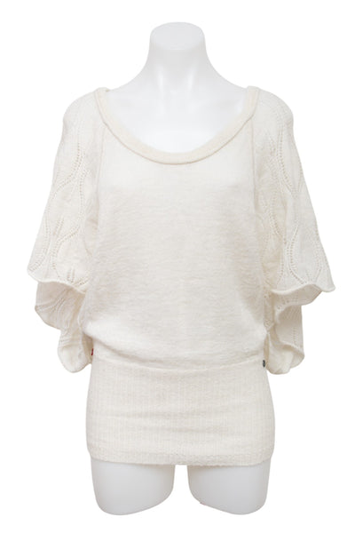 #109 Levi Strauss & Co. T-shirt White | c. 196 | Size 8