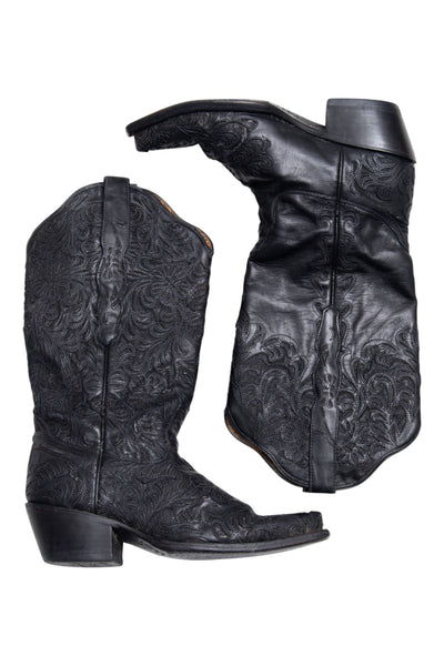 #162 Corral None Black | c. 201 | Size 7