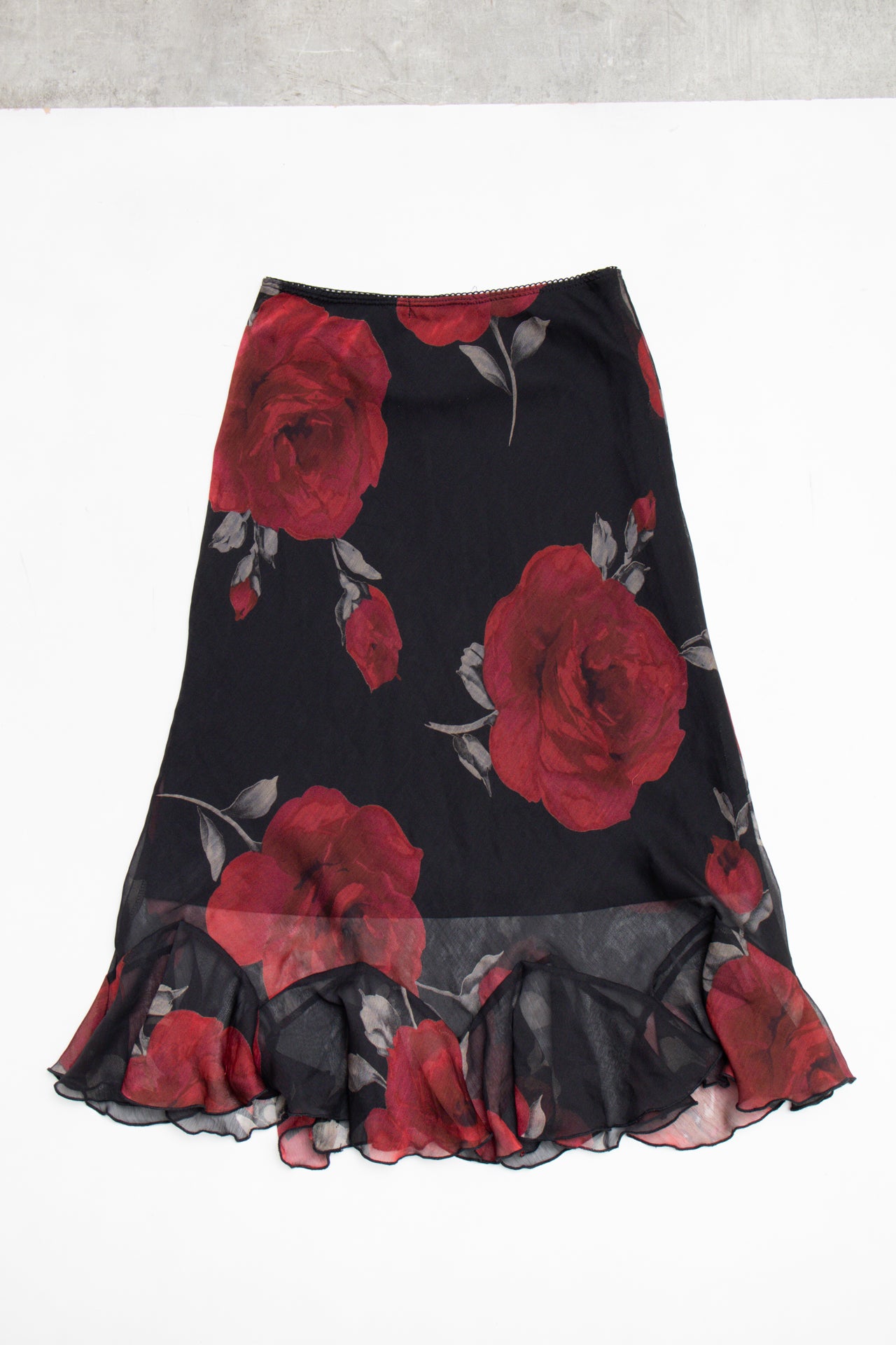 #107 Long Skirt Black | c. 213 | Size 4/6