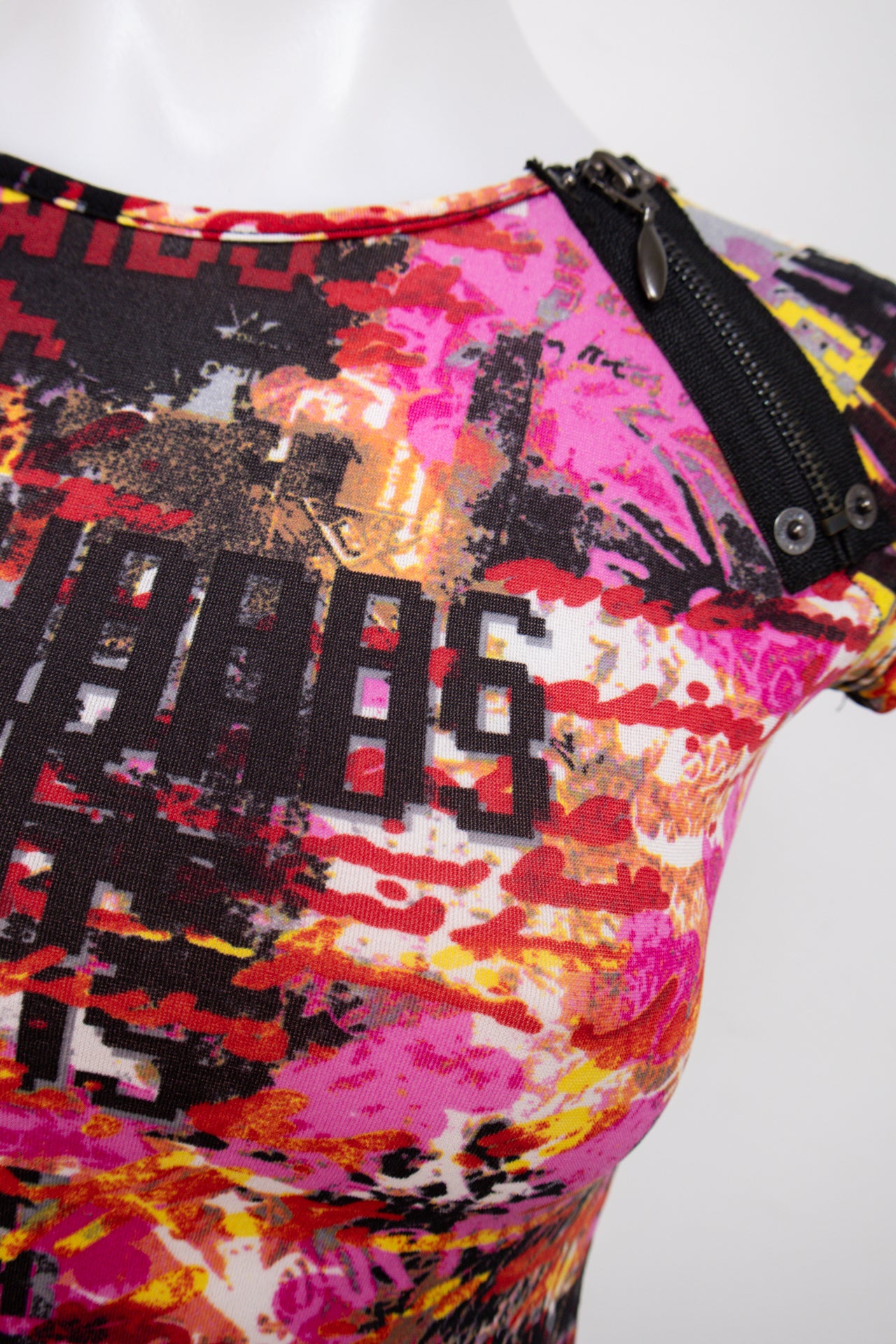 #102 Morgan T-shirt Pink | c. 206 | Size 8