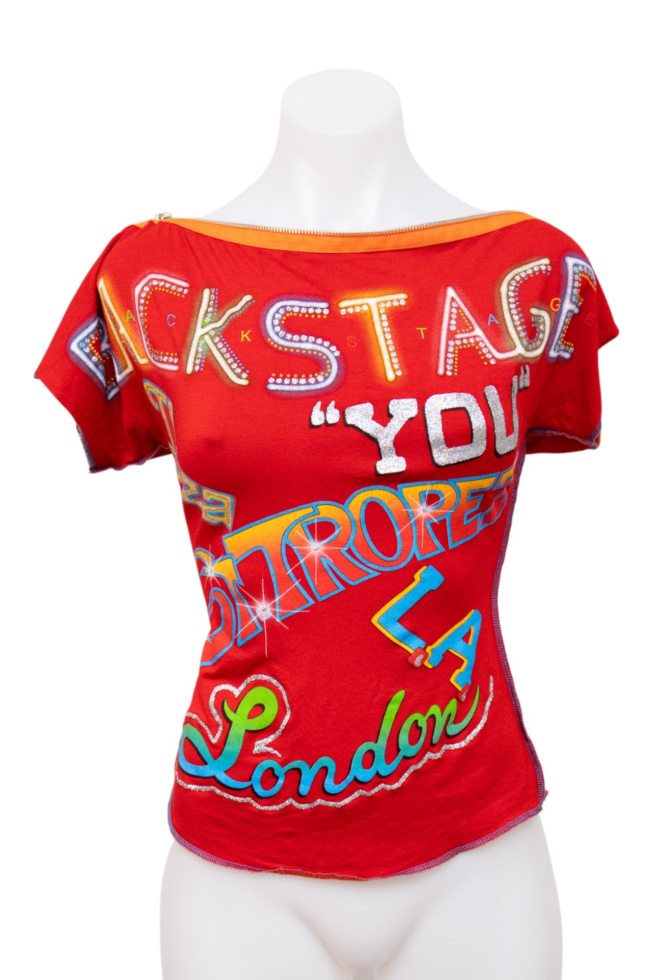 #006 Y.o.u. T-shirt Red | c. 202 | Size 8