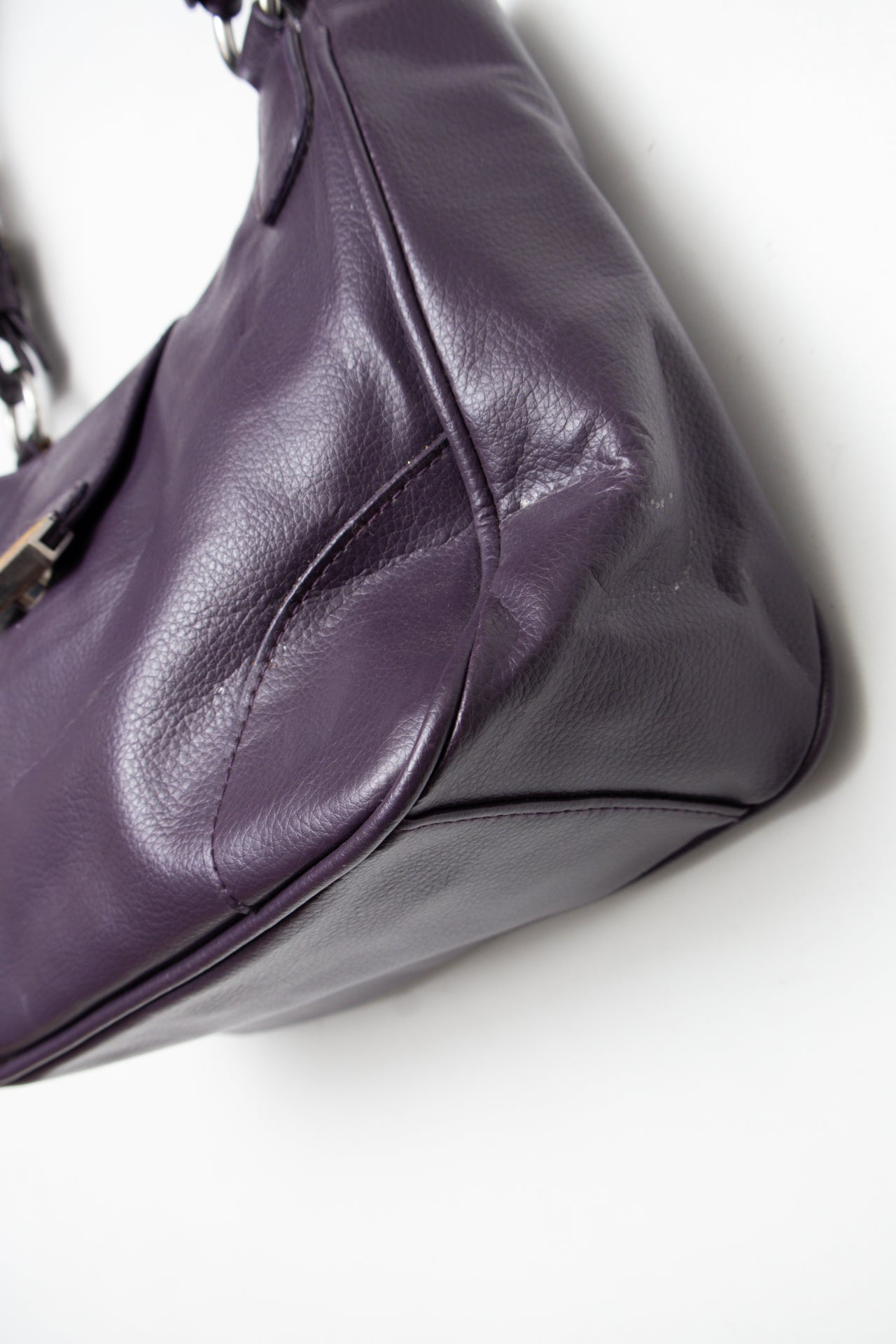 #204 Shoulder Bag Purple | c. 196 | Size
