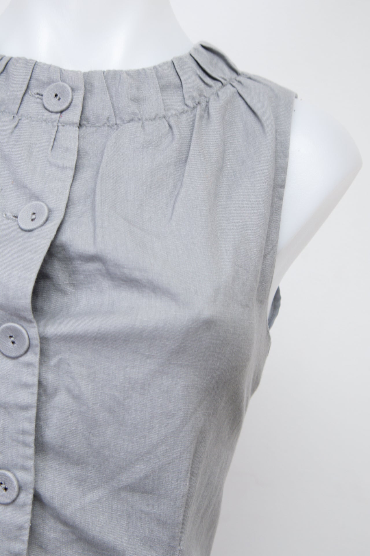 #096 Veronika Maine Camisole Top Gray | c. 200 | Size 12