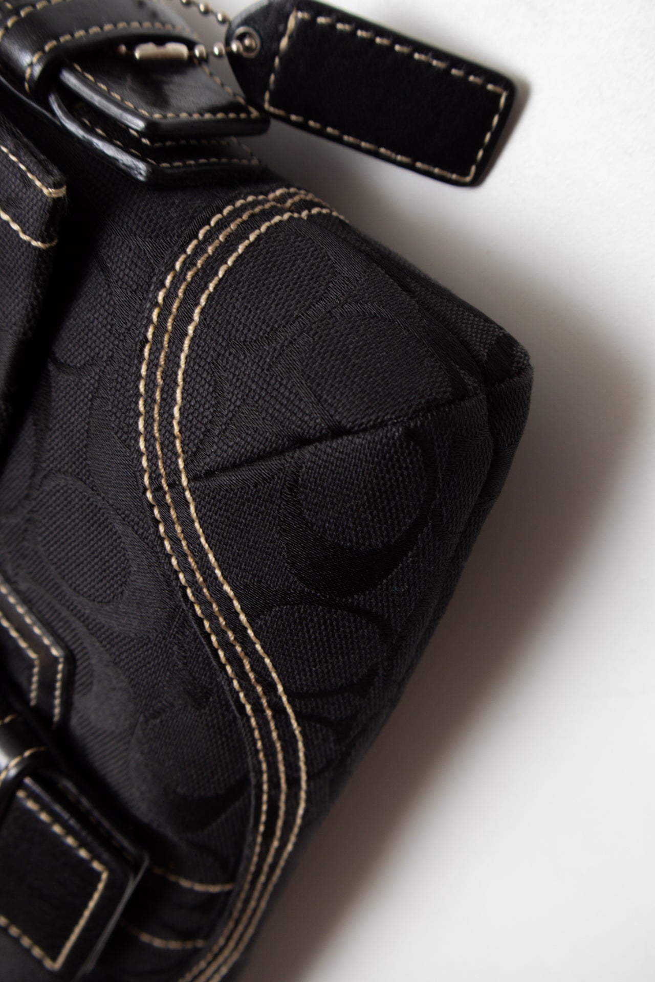 #201 Coach Shoulder Bag Black | c. 190 | Size
