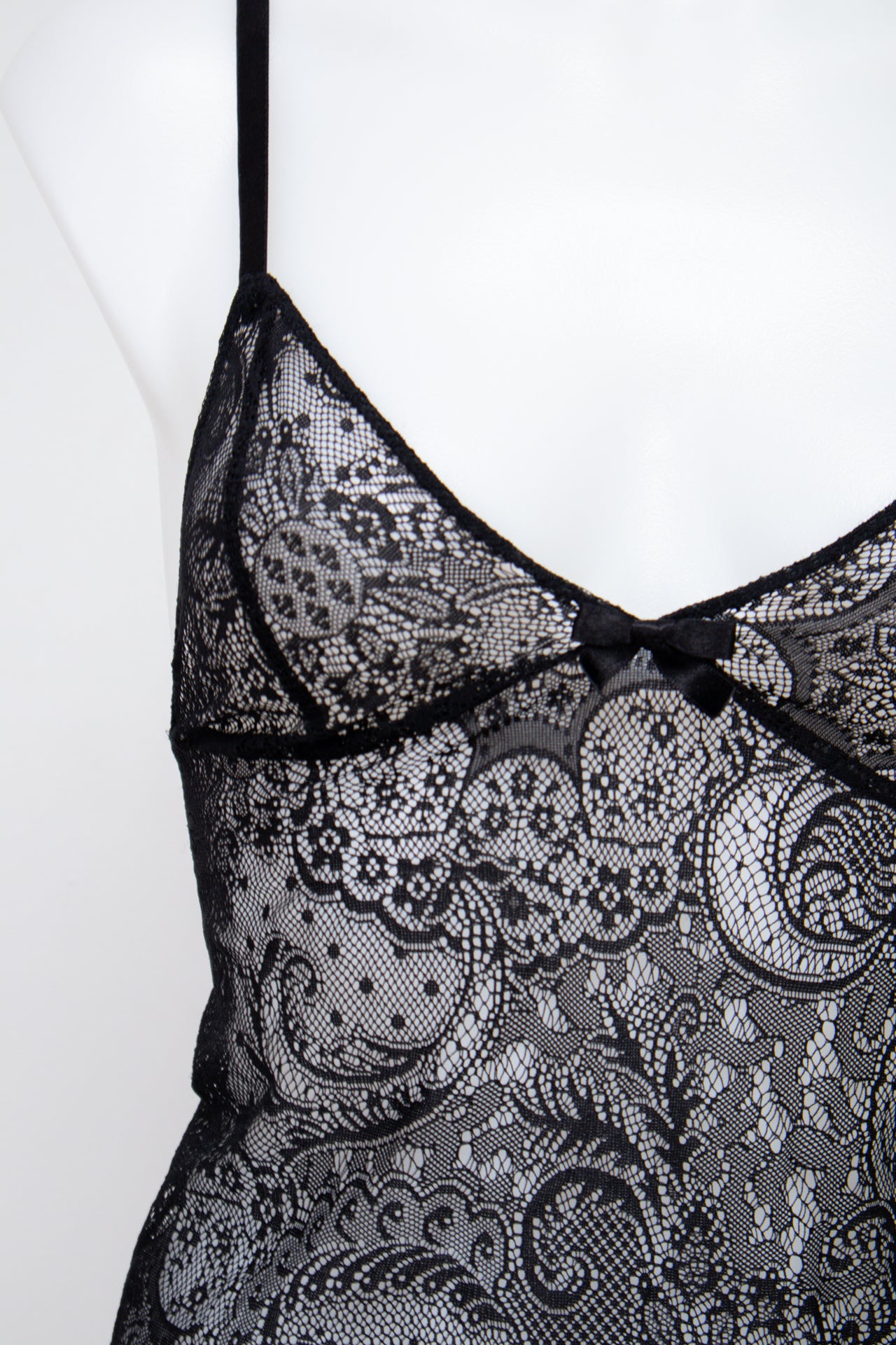 #095 Victoria's Secret Short Sleeve Black | c. 210 | Size 8