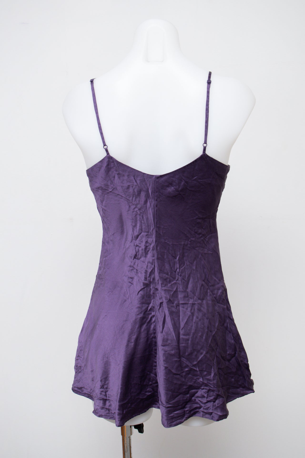 #096 Victoria's Secret Short Sleeve Purple | c. 210 | Size 8