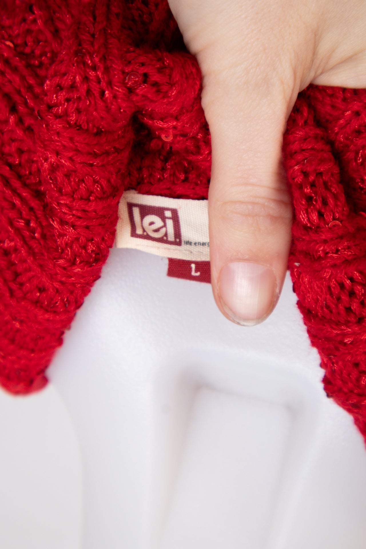#128 Lei T-shirt Red | c. | Size 8