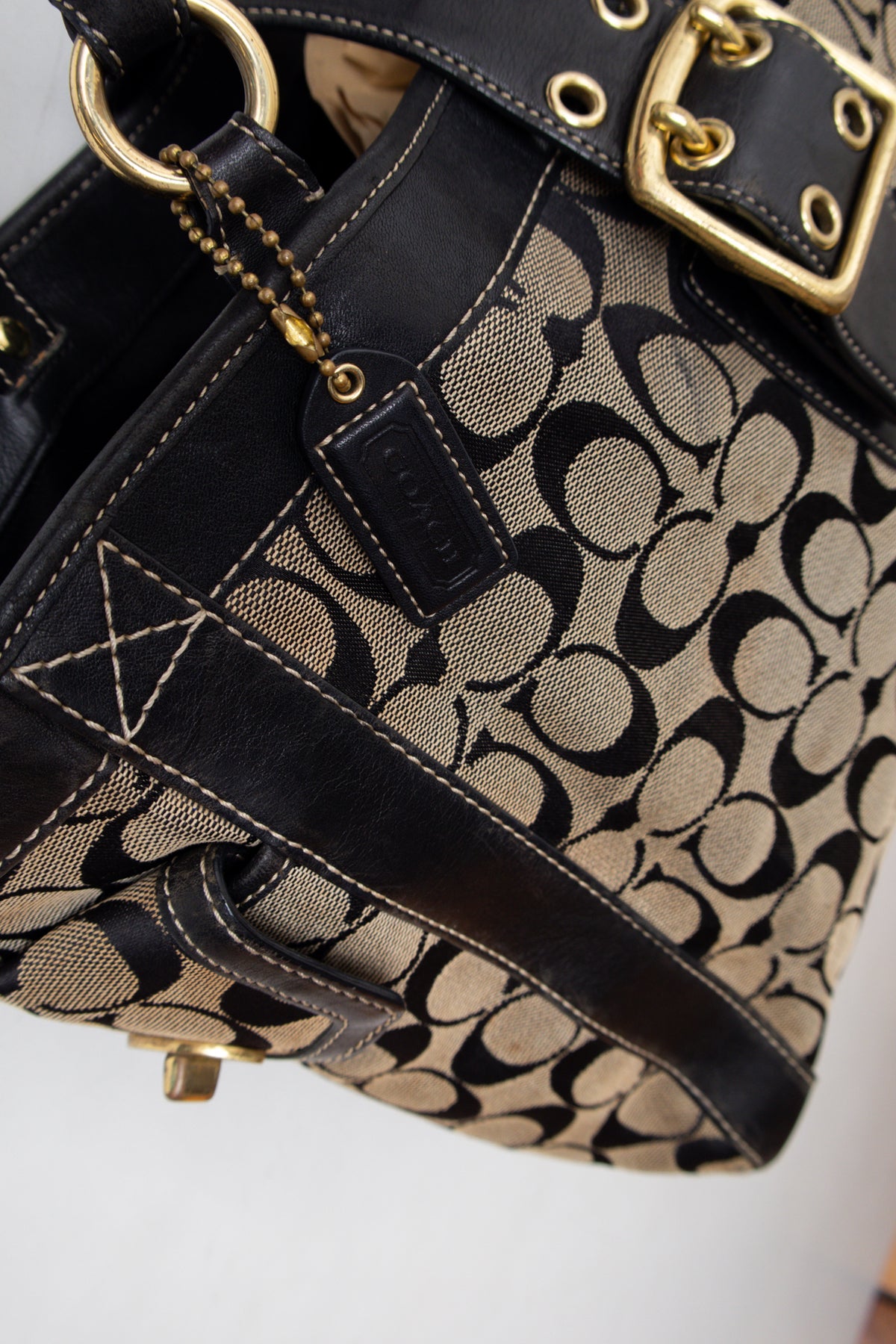 #191 Coach Shoulder Bag Black | c. 207 | Size