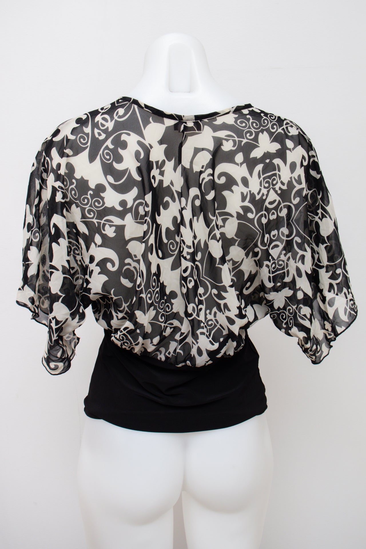 #50 Siren Lily Cami Top Black | c. 194 | Size 8