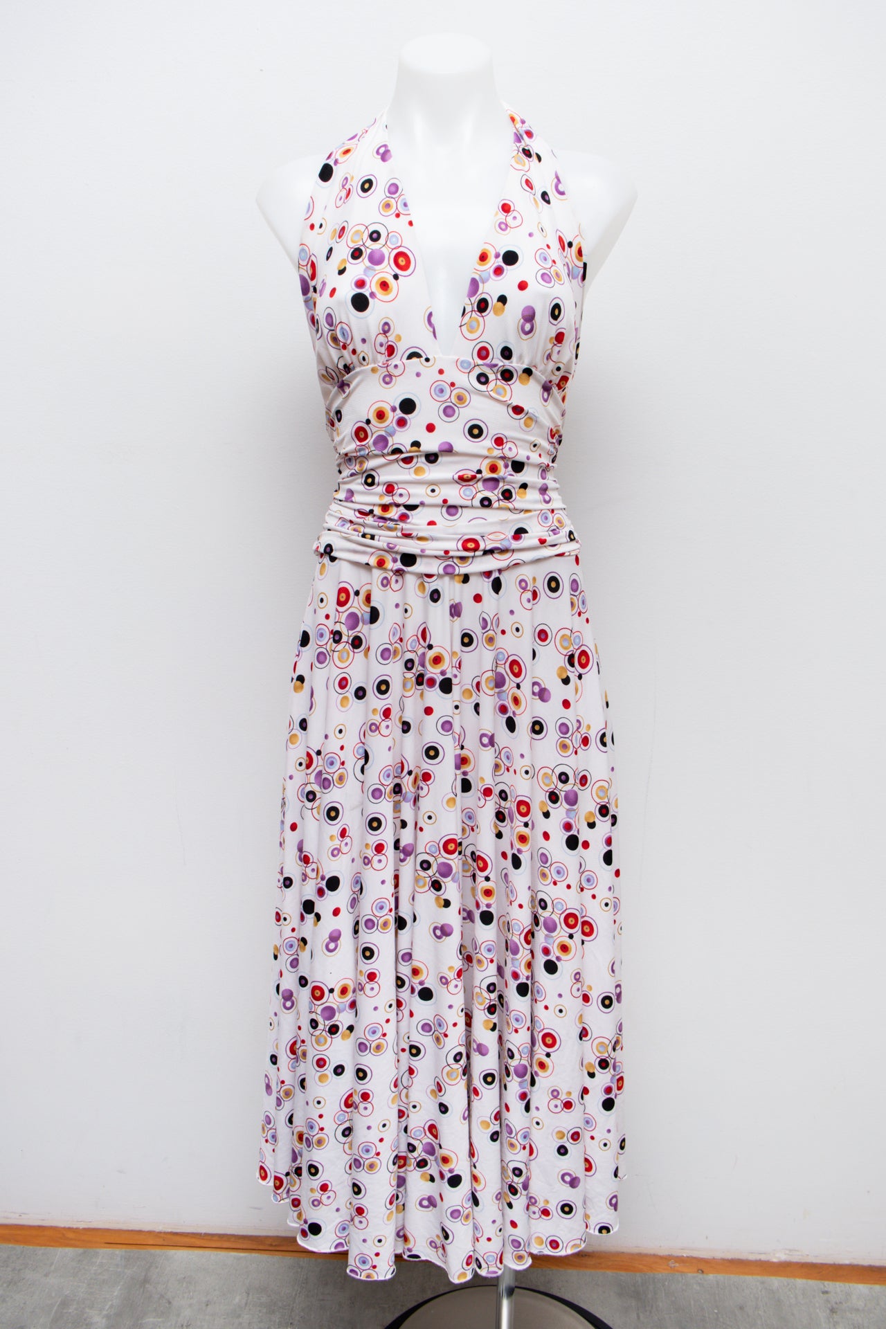 #130 Luly K Halter Top White | c. 192 | Size 8