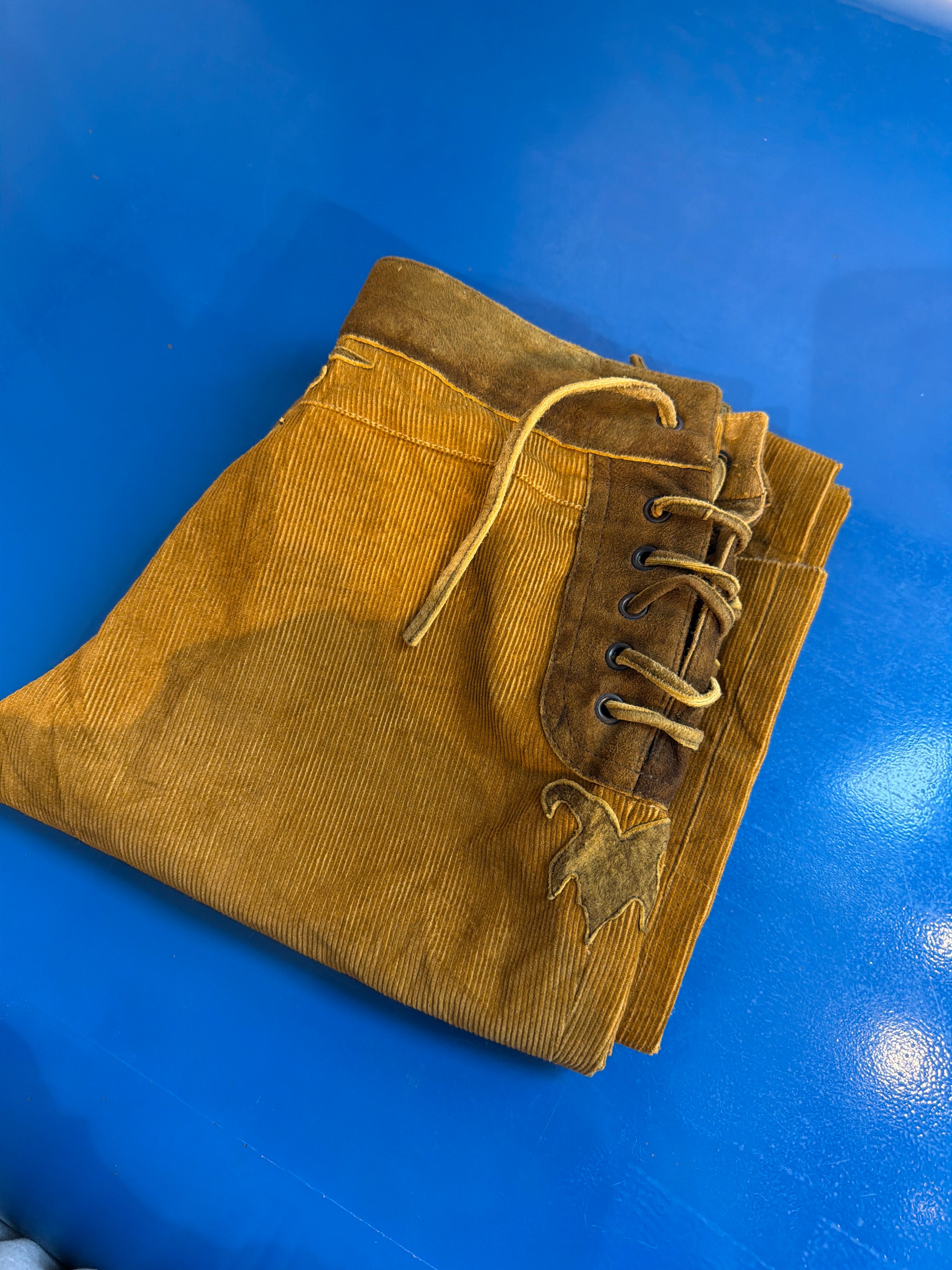 In-store pants - It’s pretty suss