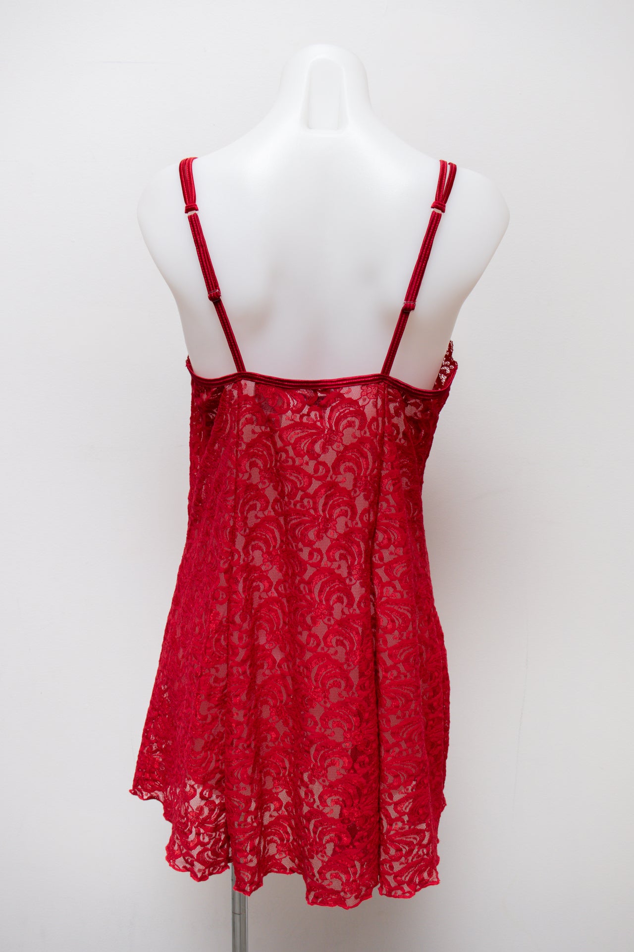 #89 Delicates Cami Top Red | c. 190 | Size 12