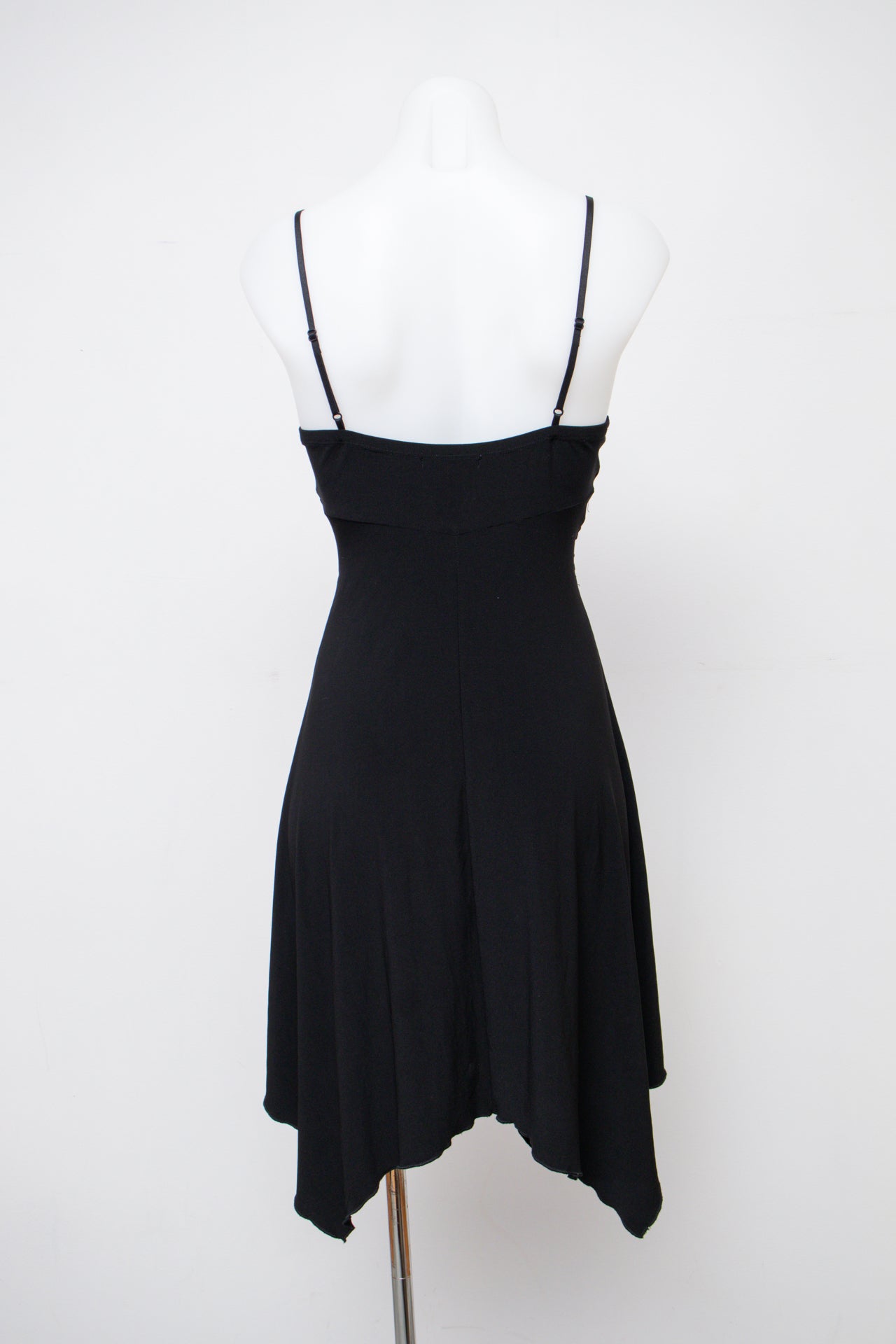 #098 Volume Up Dresses Short Sleeve Black | c. 210 | Size 8