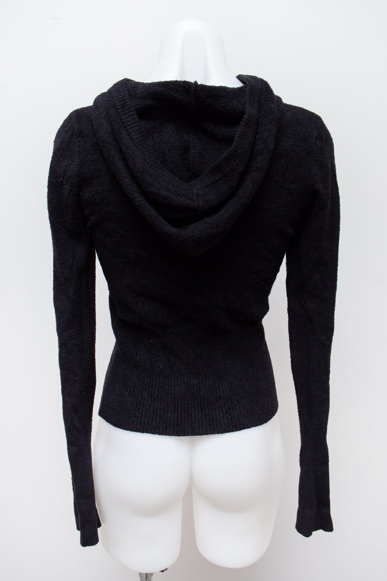 #95 Bebe Halter Top Black | c. 192 | Size 8