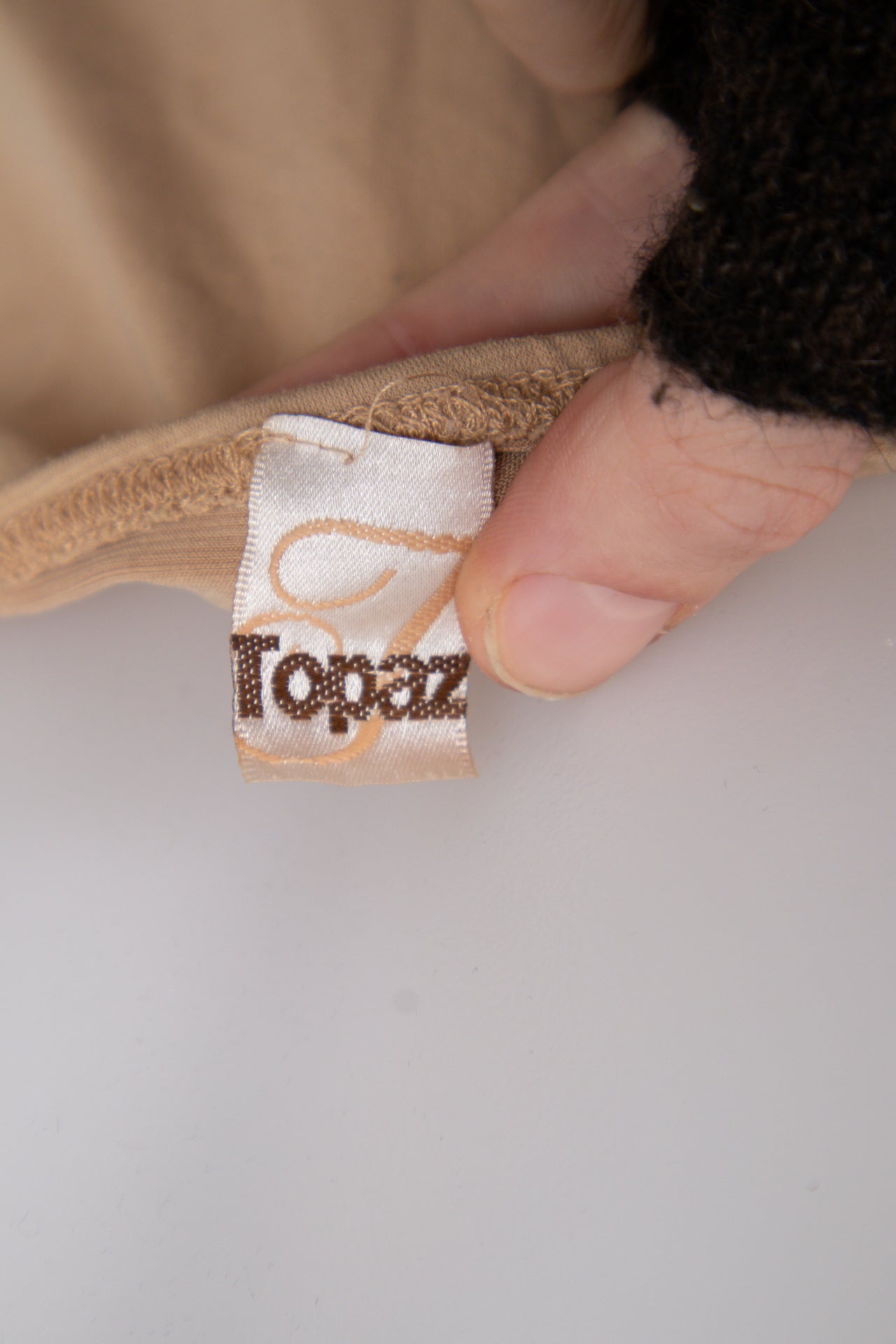 #005 Topaz Halter Top Beige | c. 201 | Size 8