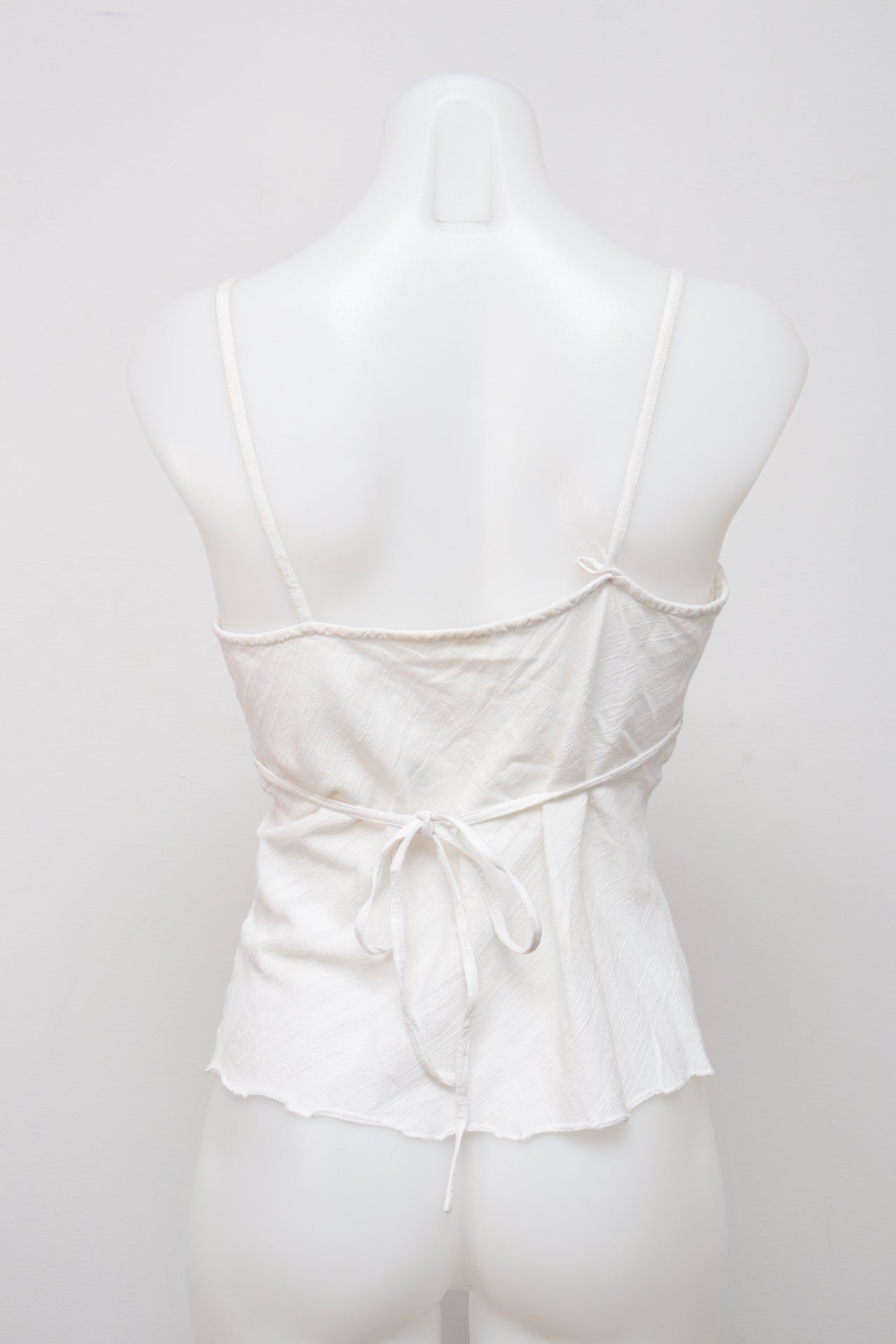 #002 Cami White | c. 212 | Size 10
