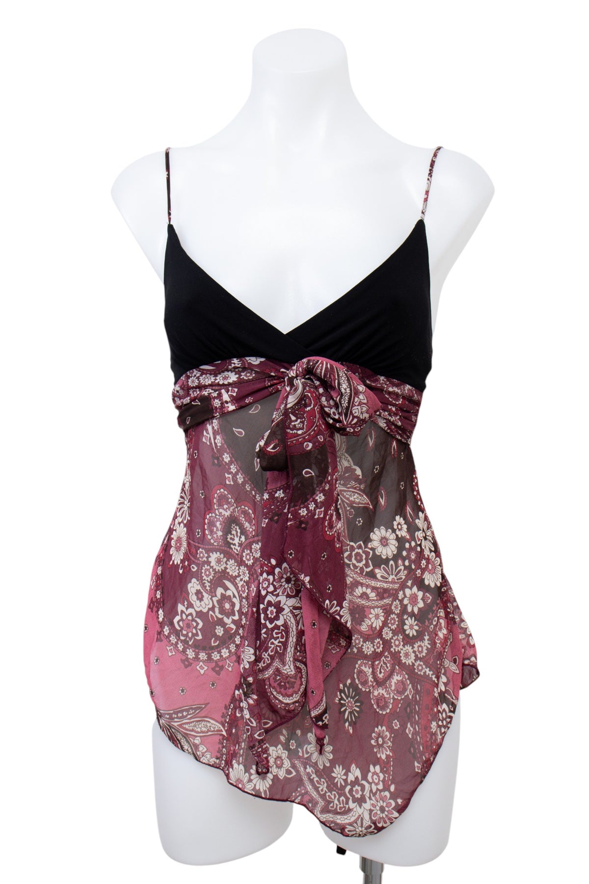 #056 Xoxo Cami Top Black | c. 207 | Size 8