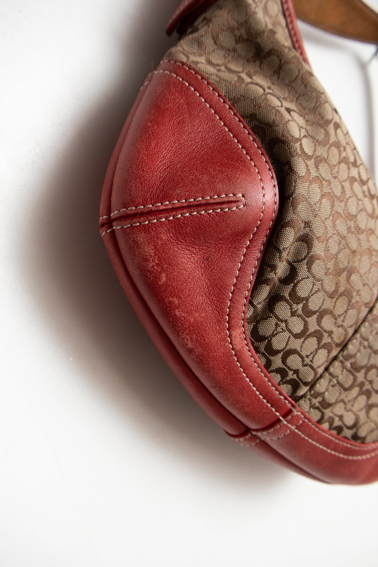 # Coach Shoulder Bag Brown | c. | Size