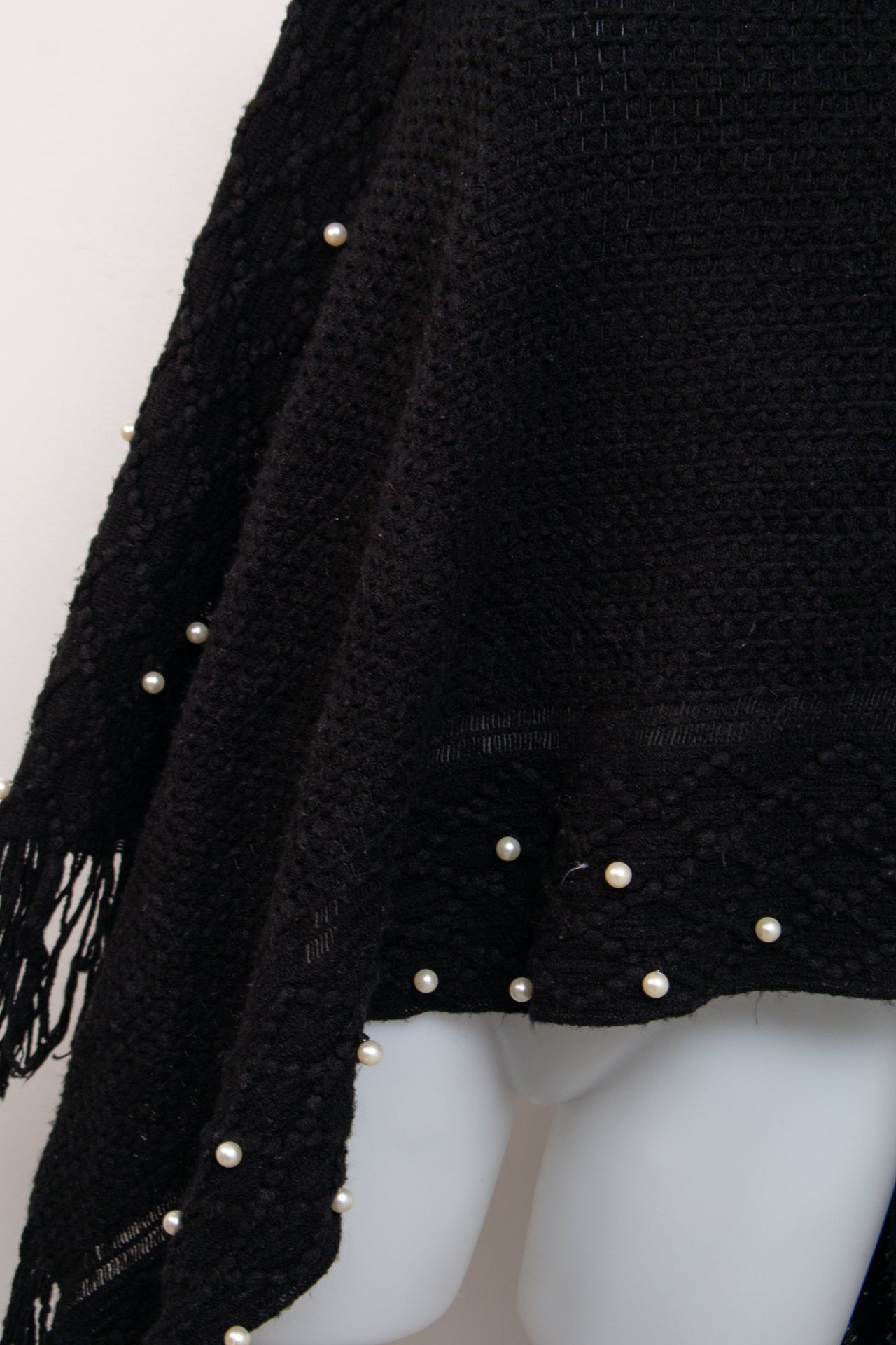 #154 Charlotte D'ael Shawl Black | c. | Size 8