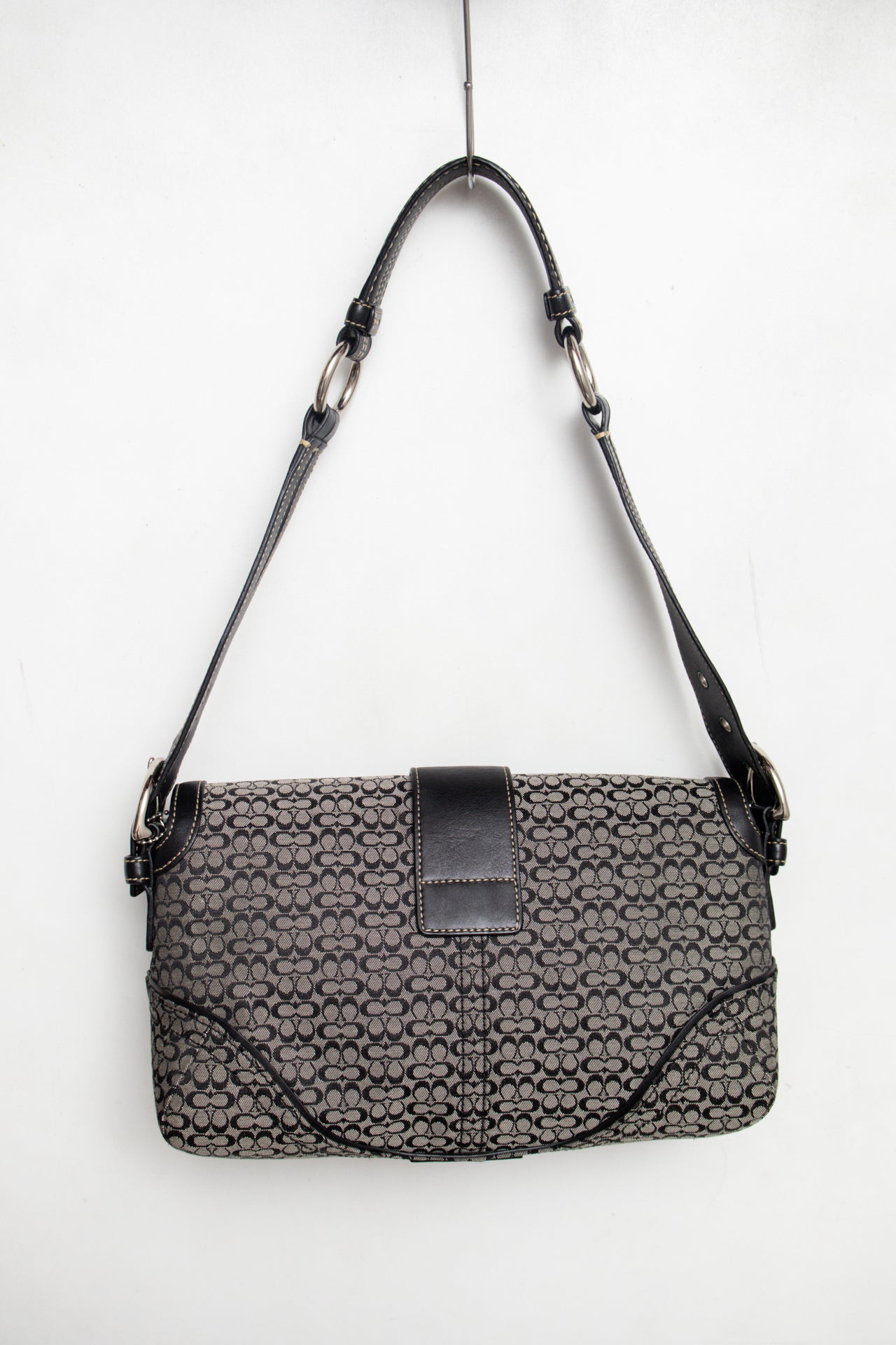 # Coach Shoulder Bag Black | c. | Size