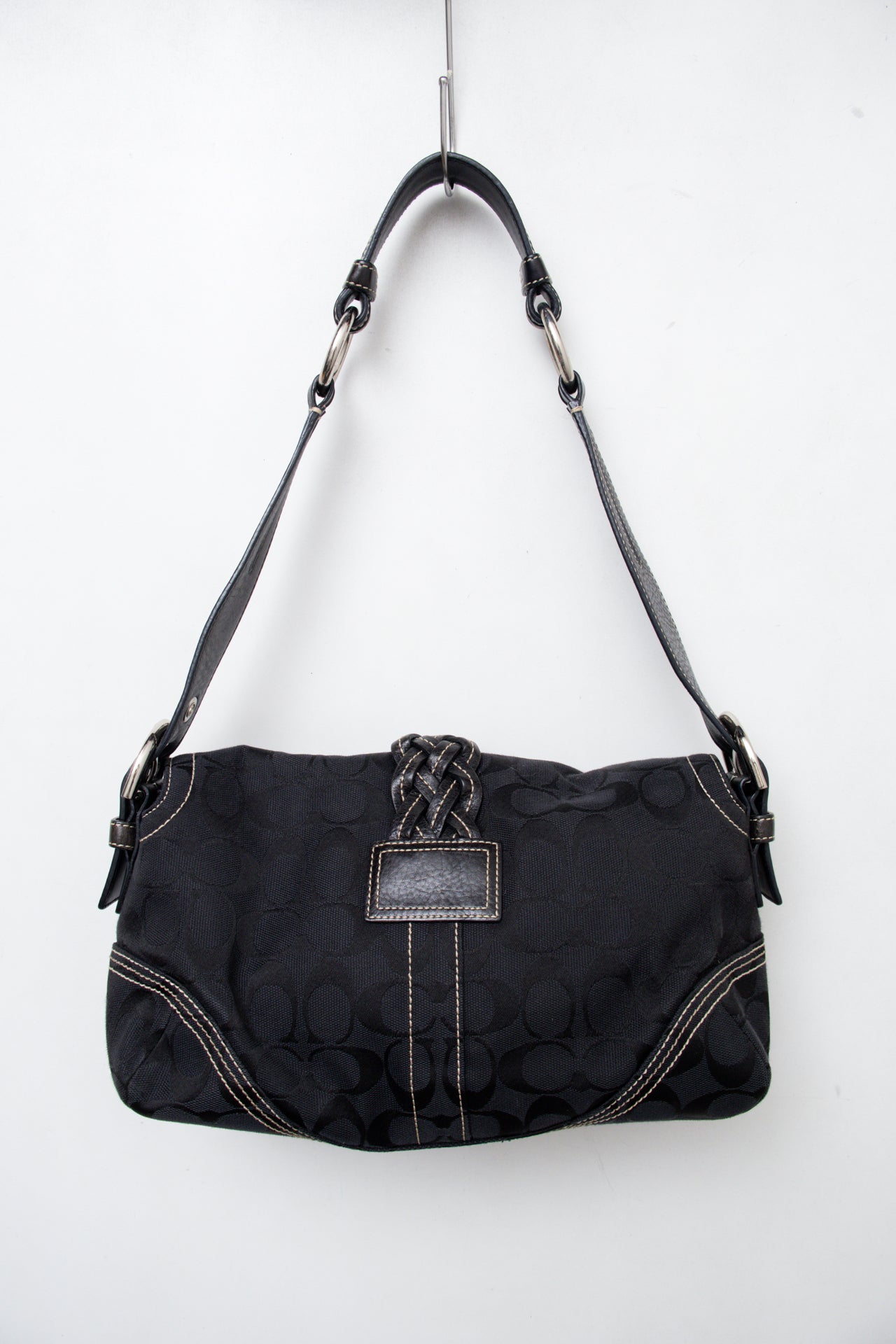#180 Coach Shoulder Bag Black | c. 200 | Size