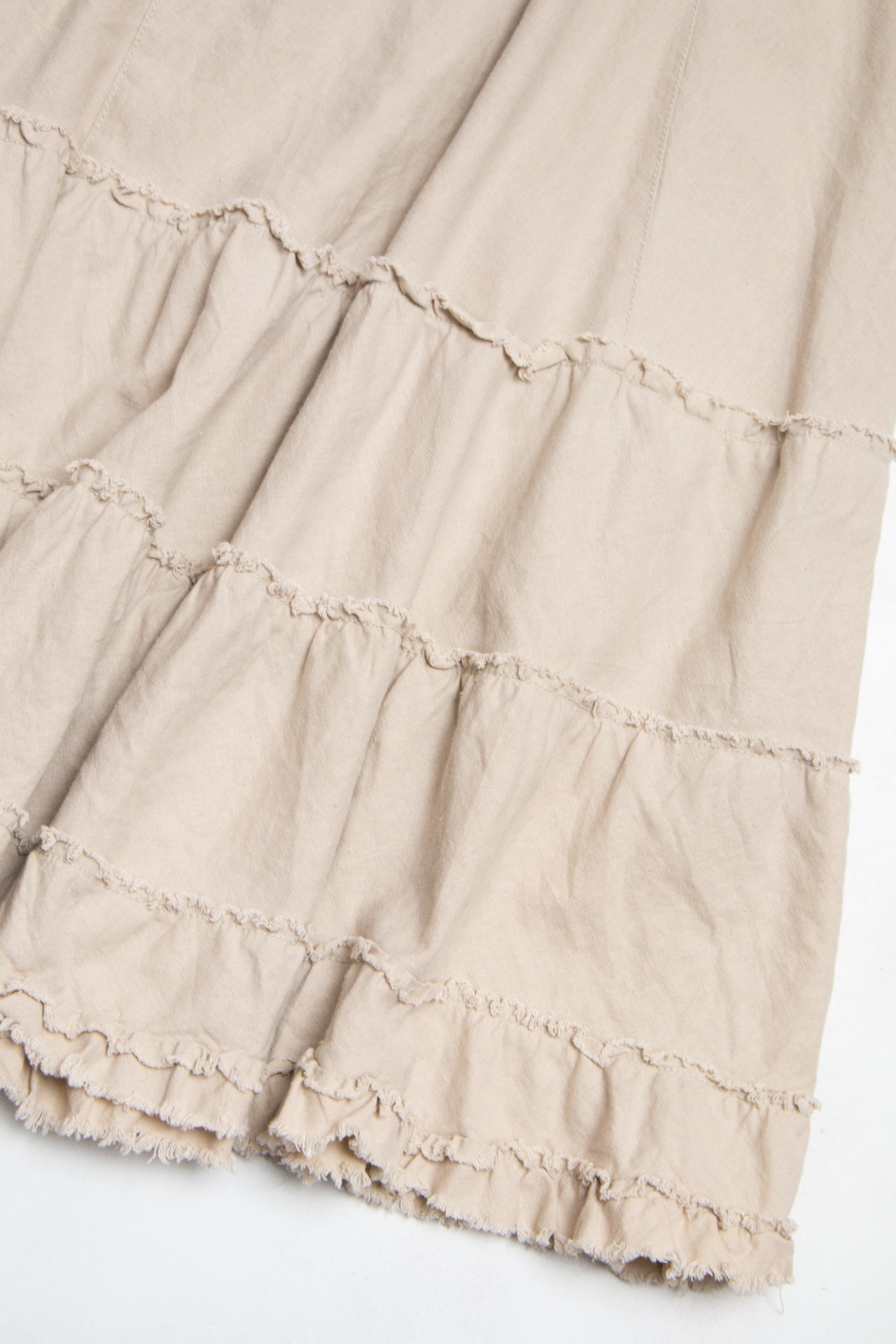 #154 Ashley By 26 International Skirt Beige | c. 202 | Size 6