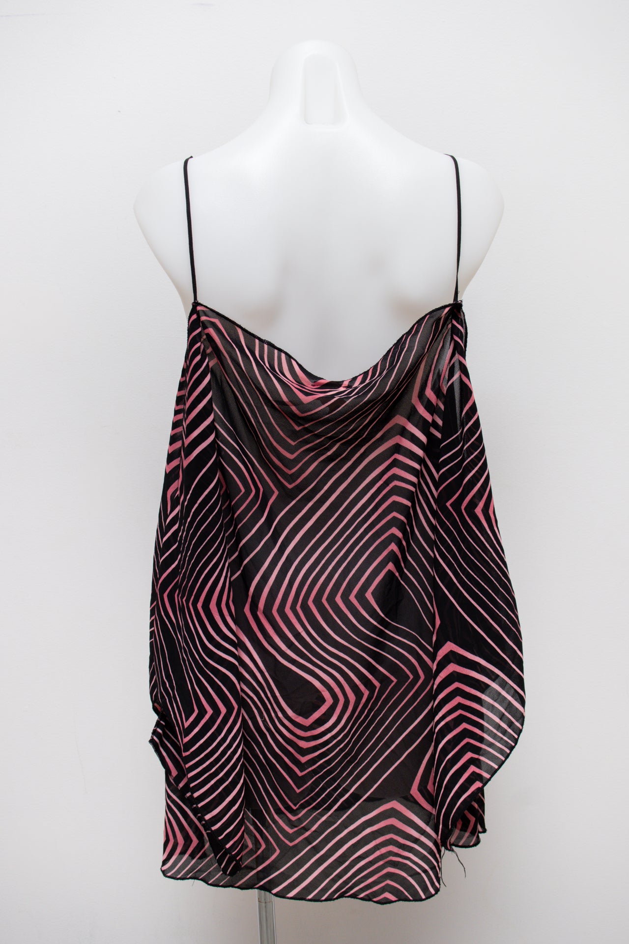 #140 Fashion Art Cami Top Black | c. 188 | Size 12/14