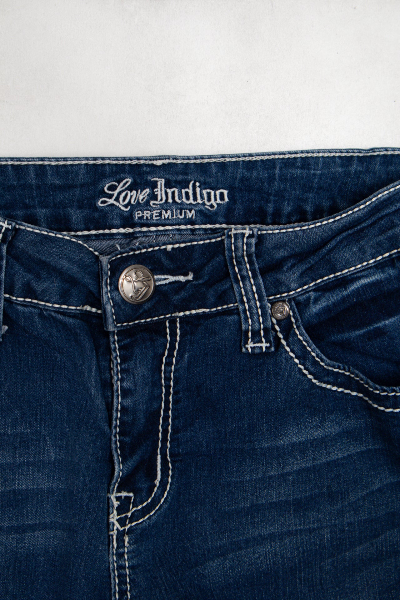 #102 Love Indigo Jeans Blue | c. 203 | Size 10