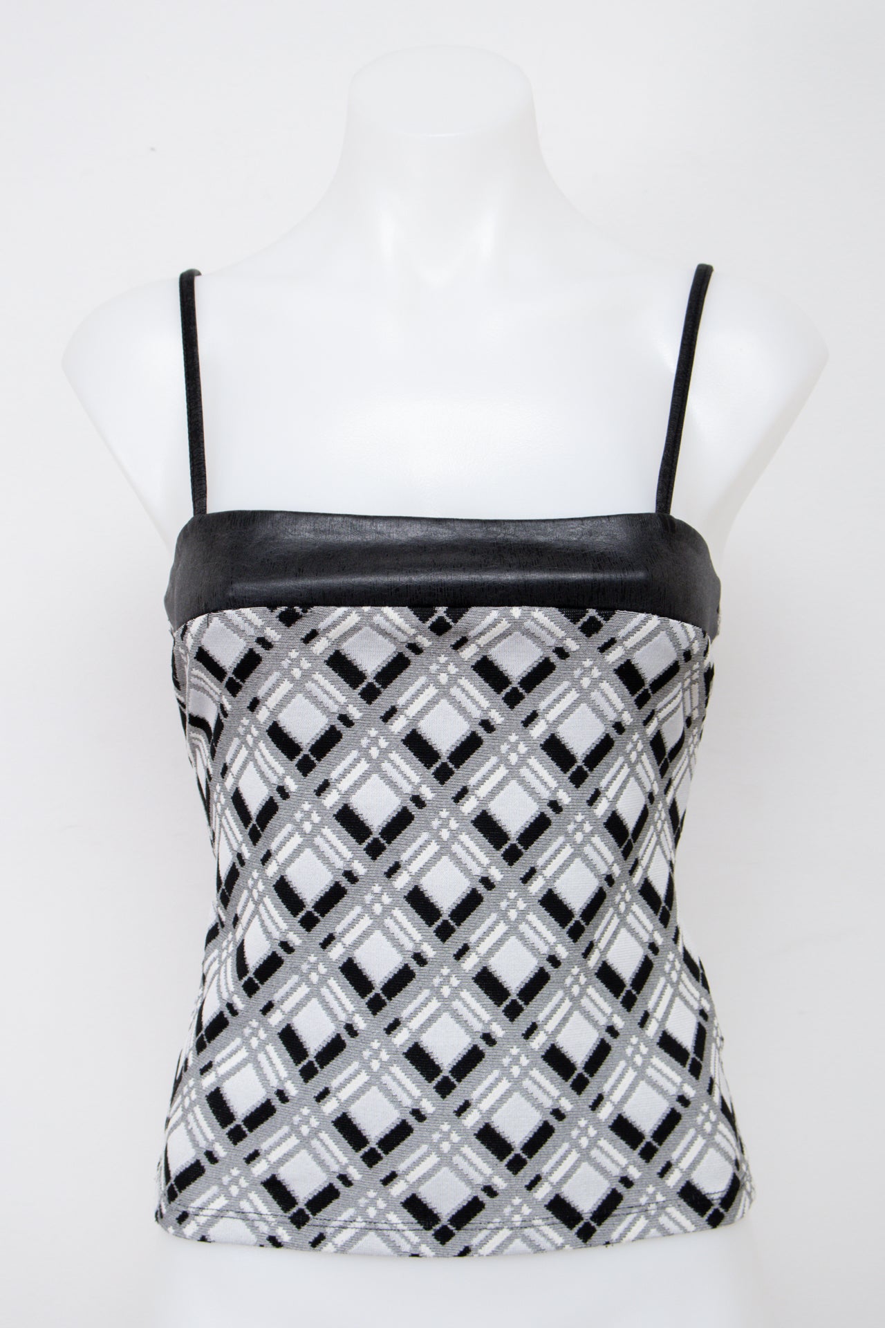 #112 Johnny Was Cami Black | c. 213 | Size 8