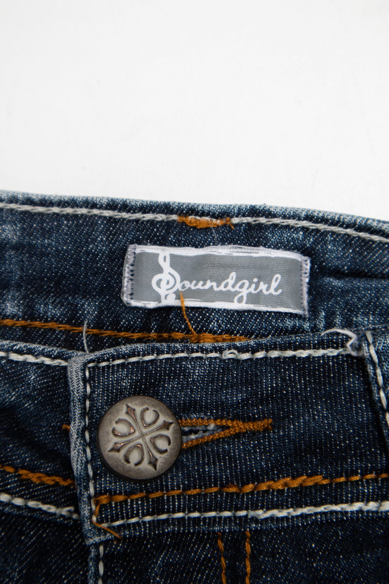 #104 Soundgirl Denim Shorts Blue | c. 204 | Size 6