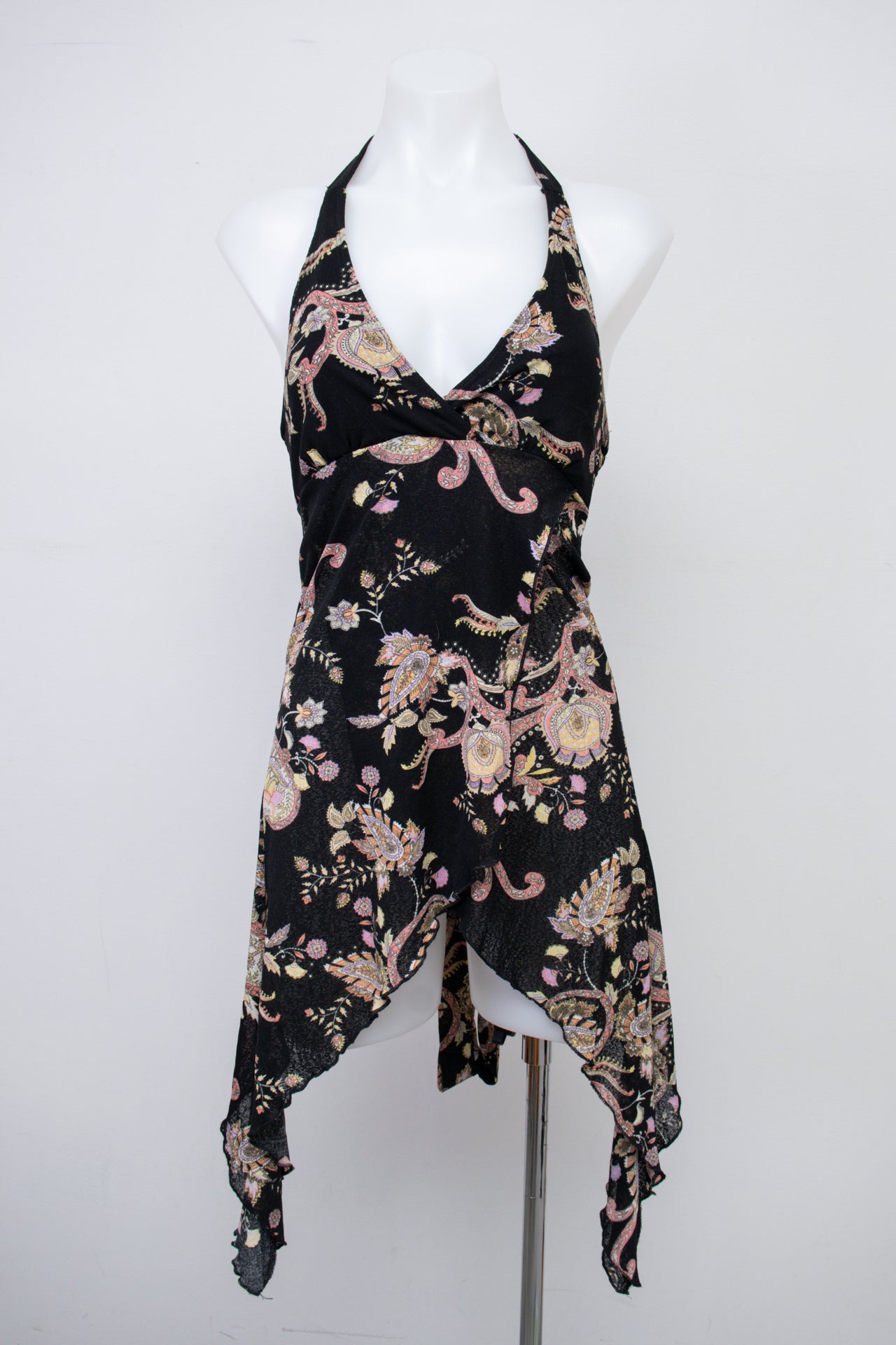 #057 Charlotte Russe Cami Top Black | c. 200 | Size 8
