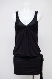 #100 Bebe Short Sleeve Black | c. 210 | Size 8