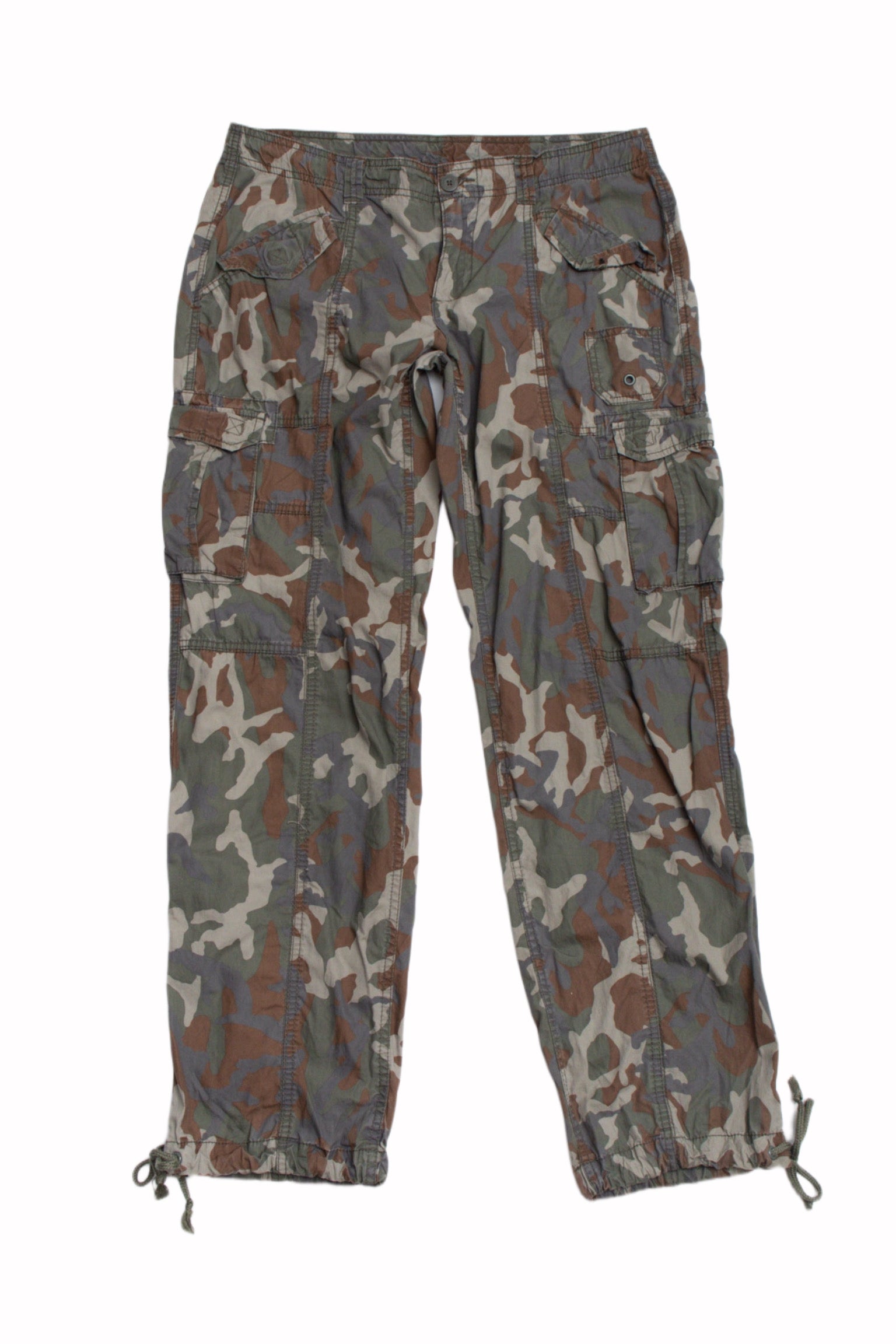 #32 Normakamali Camo Cargos | Mob Wife | Size 10