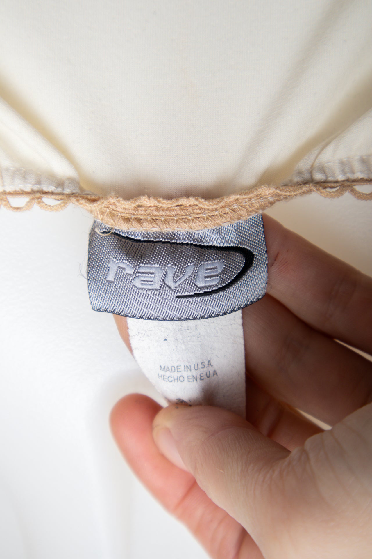 # Rave Cami Top White | c. 194 | Size 10