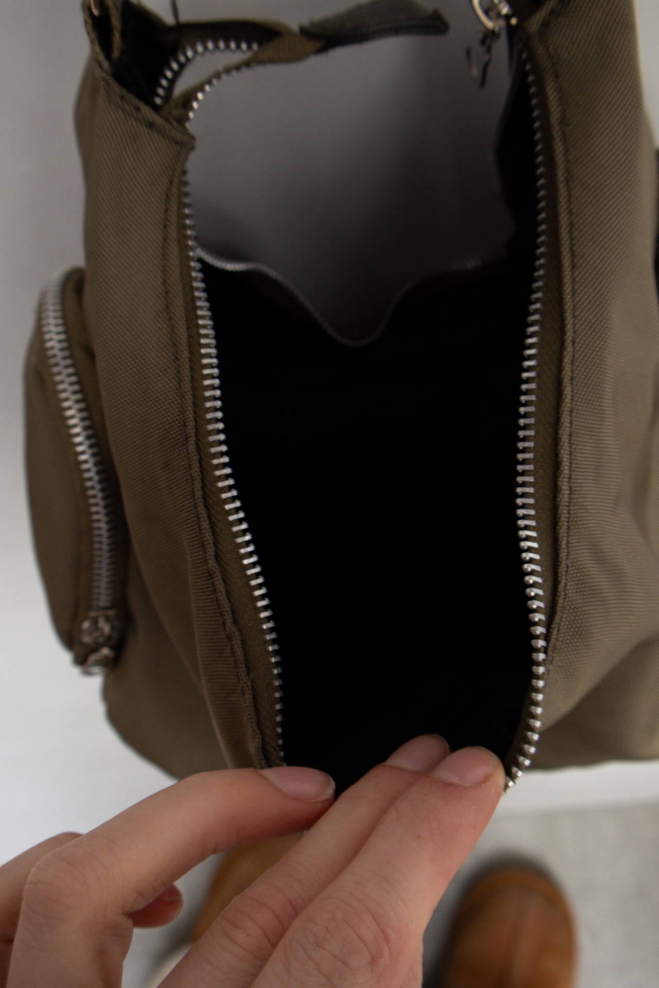 #189 Shoulder Bag Brown | c. 197 | Size