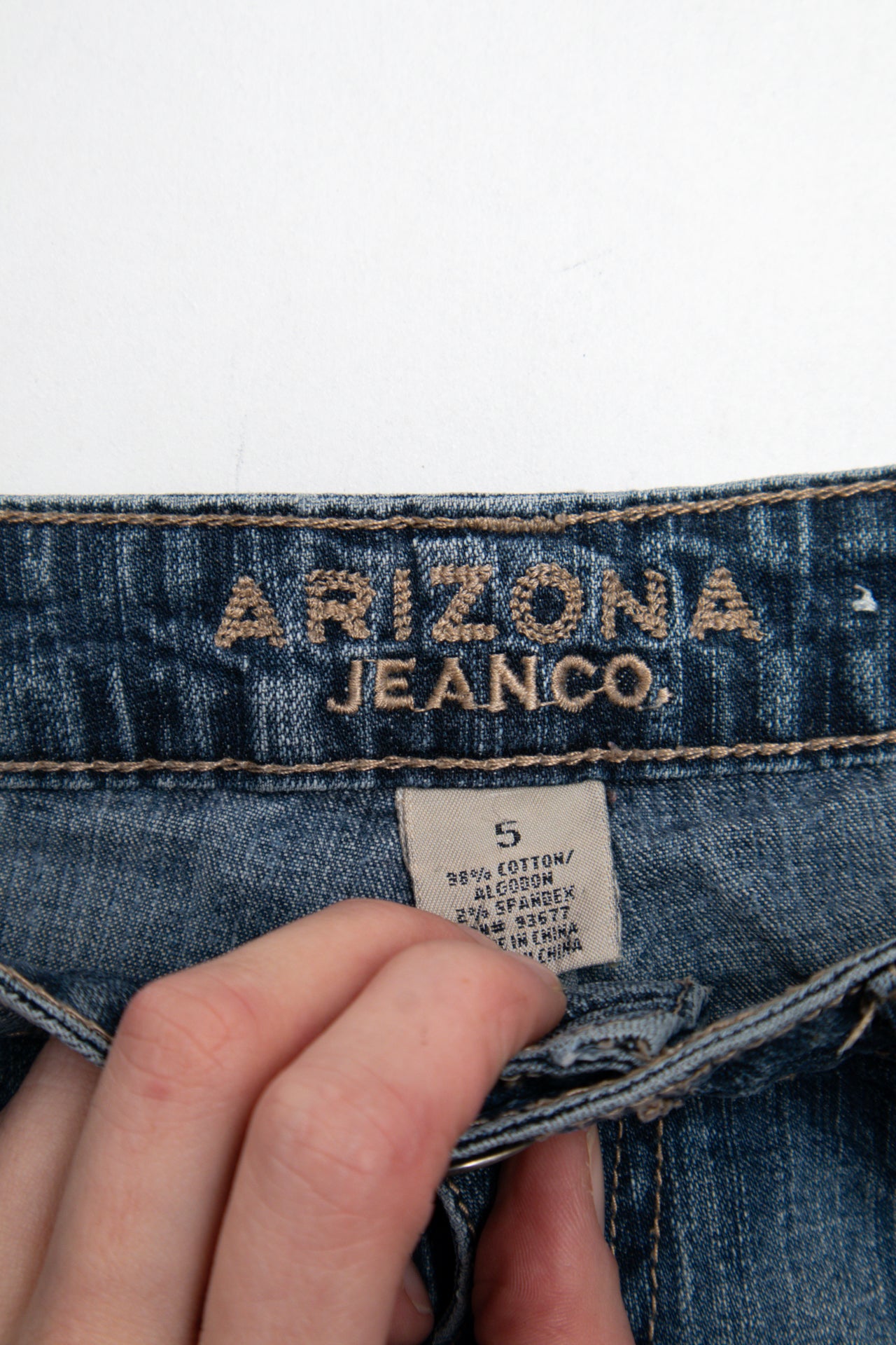 #129 Arizona Jean Co. Denim Shorts Blue | c. 202 | Size 8