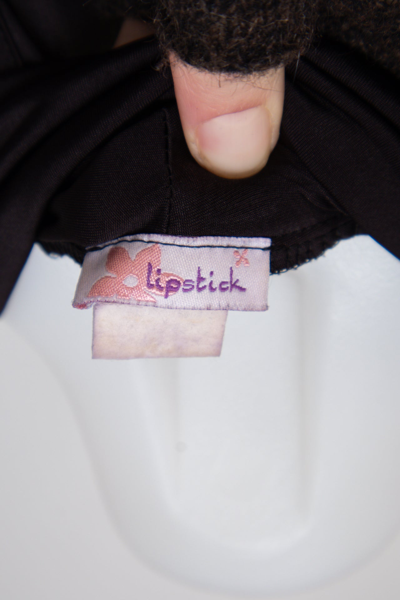 #059 Lipstick Cami Top Black | c. 199 | Size 8