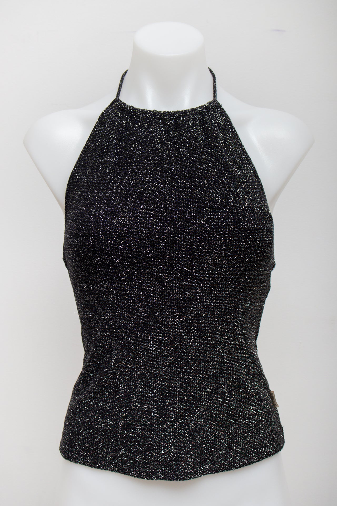 #74 Guess Halter Top Black | c. 178 | Size 8