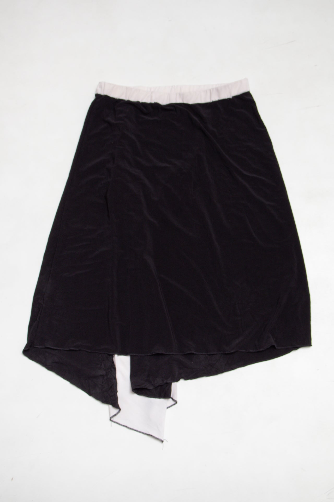 #162 White Moon Skirt Black | c. 189 | Size 8